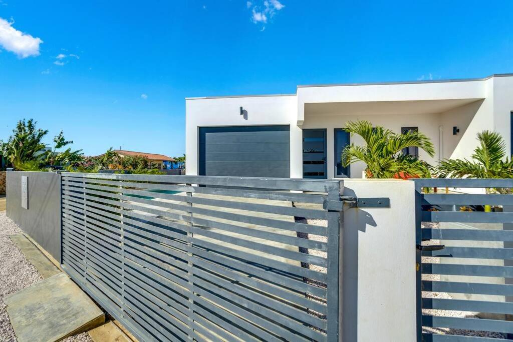 Four Villas with private Magnesium Pool 3 min to the Beach Dive Rinse Tank Villa N1