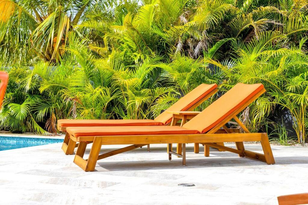 Four Villas with private Magnesium Pool 3 min to the Beach Dive Rinse Tank Villa N1