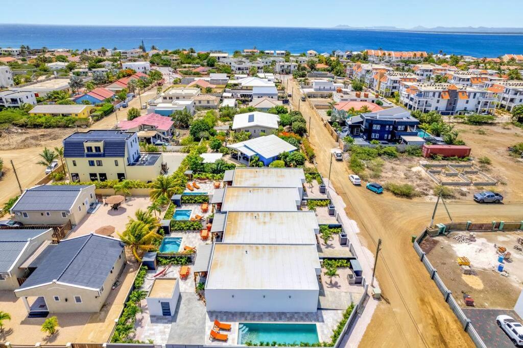 Four Villas with private Magnesium Pool 3 min to the Beach Dive Rinse Tank Villa N1
