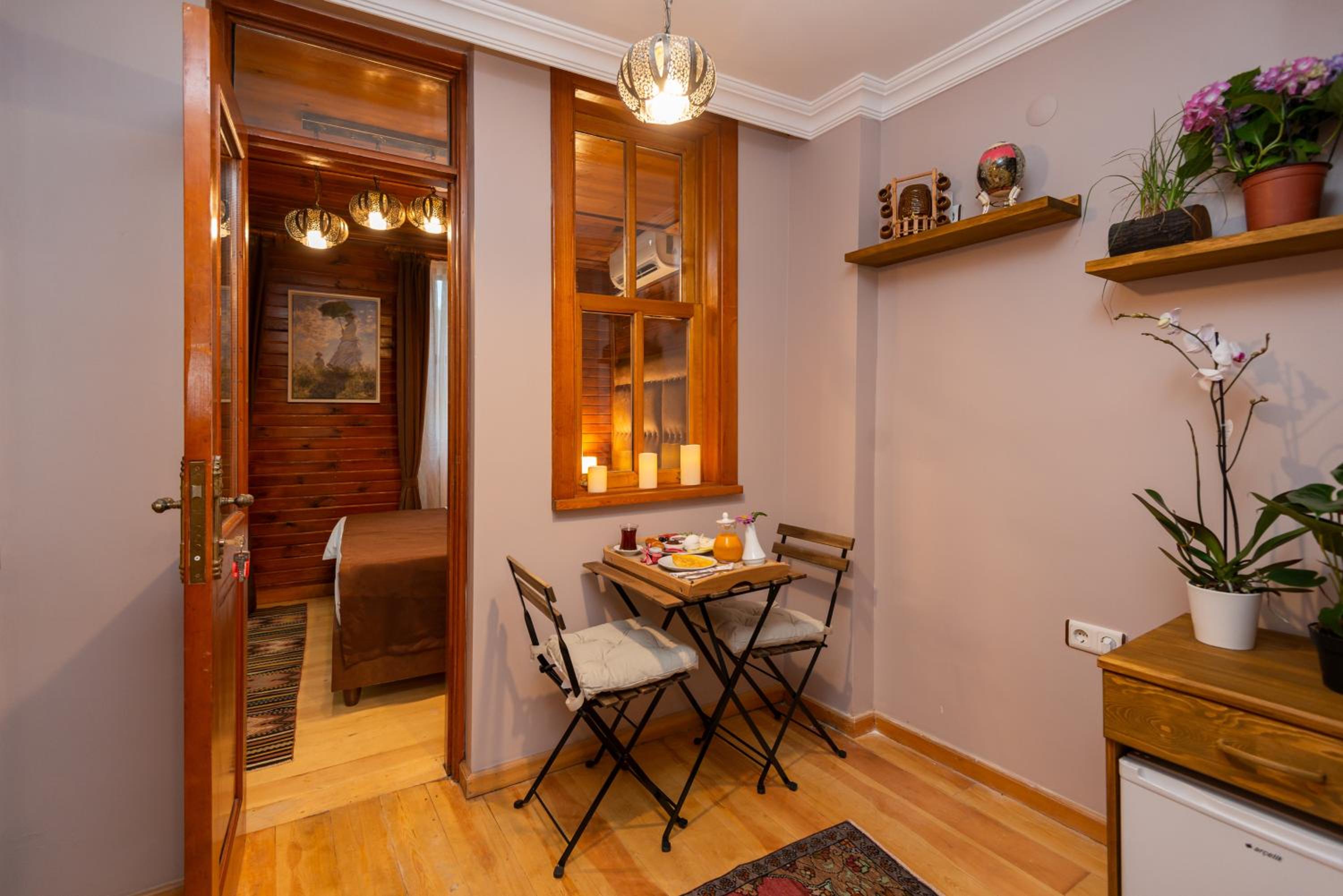 Wonder Wood Otel - Image 46