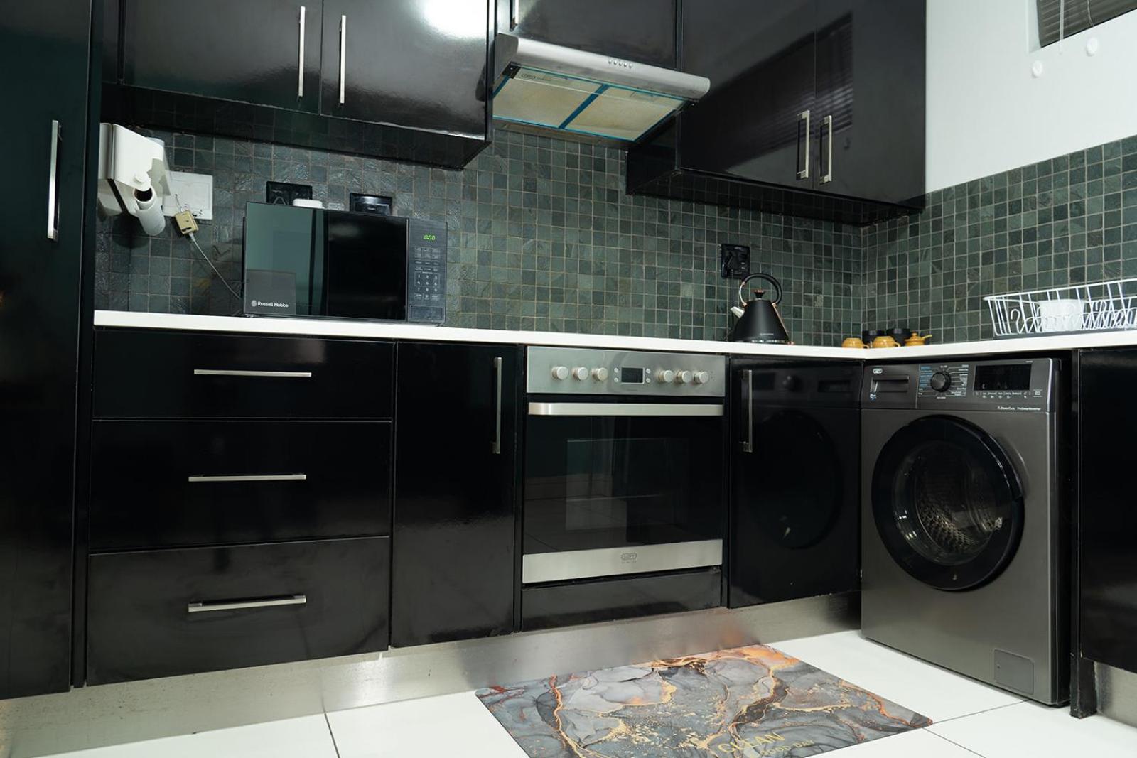 La Belle Luxury Suites - Two Executive Apartments with Pool & Gym Windhoek CBD view 5