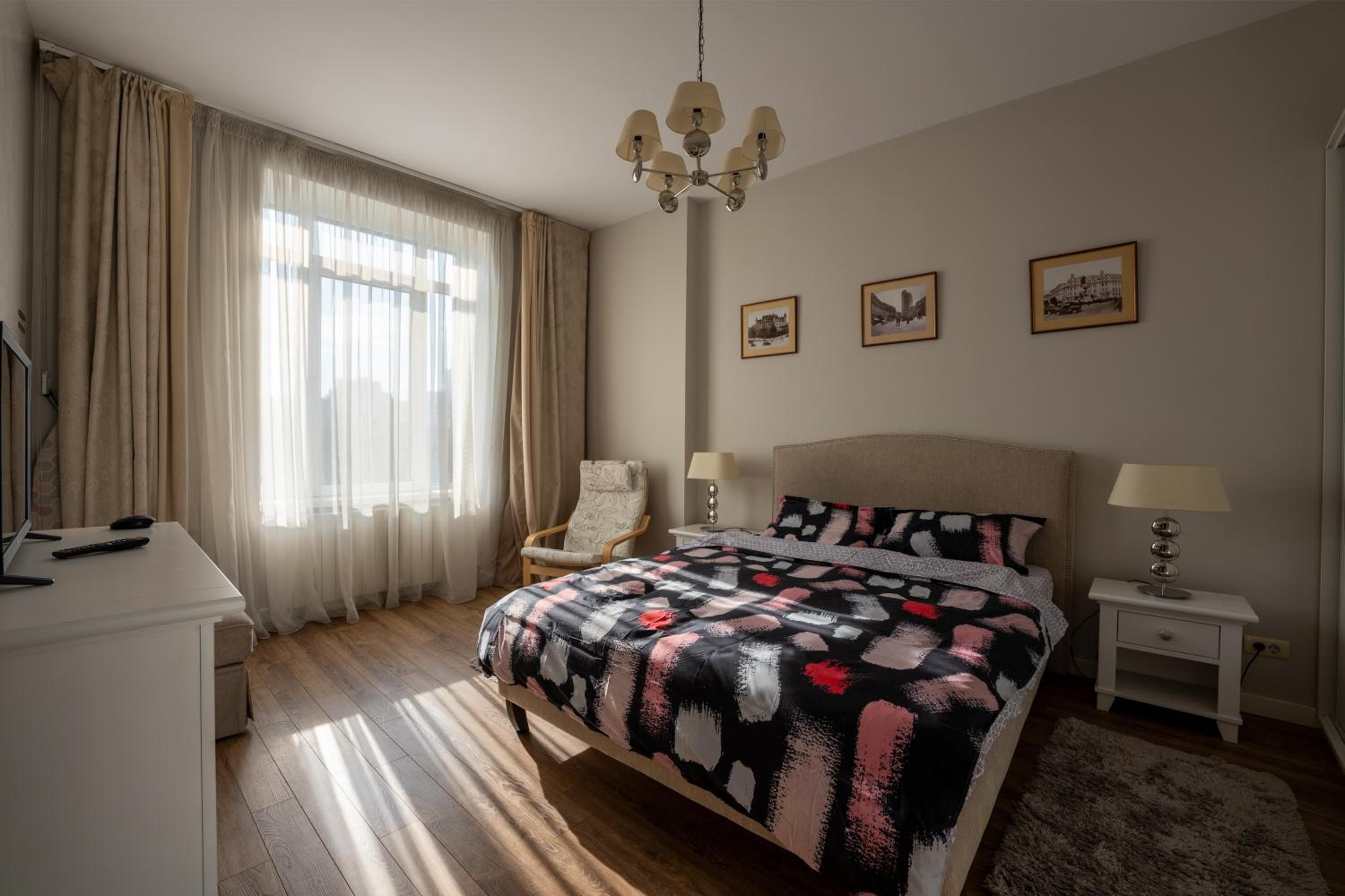 Cozy Two Room Apartment - Bucharest City Center & Old Town view 5
