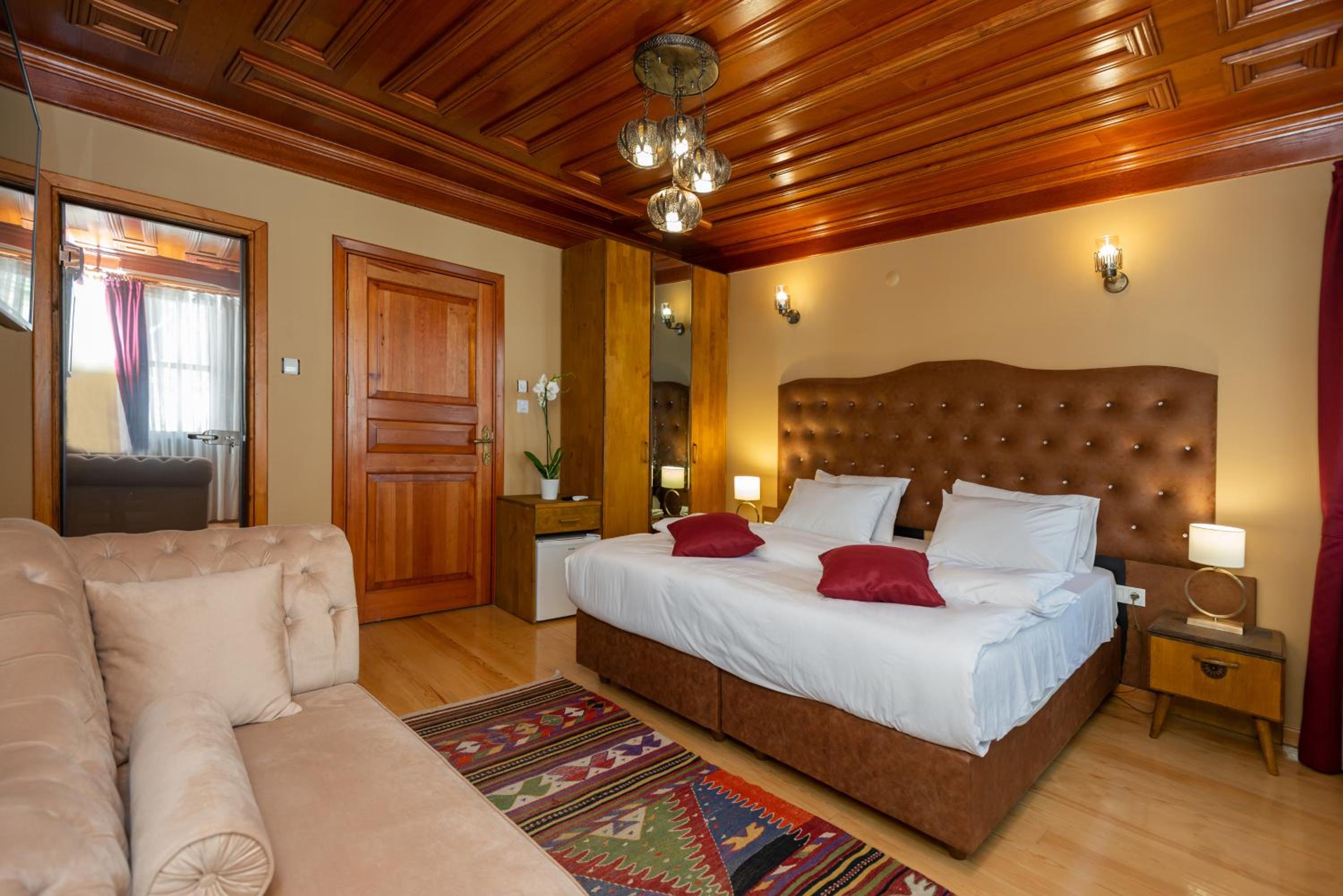 Wonder Wood Otel - Image 23