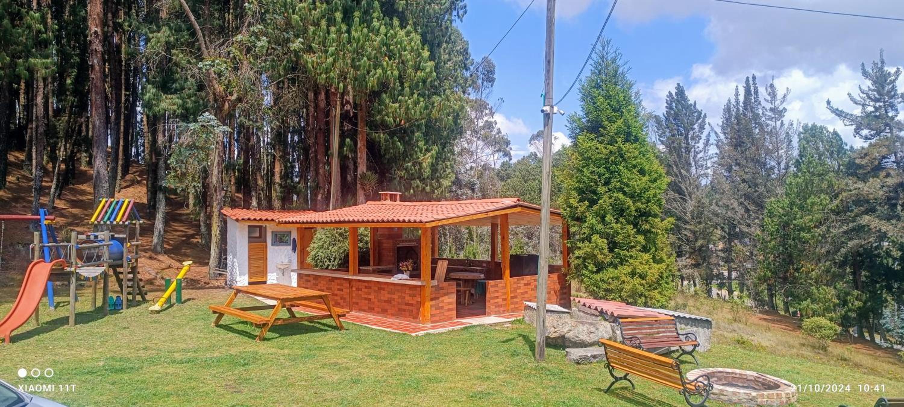 Finca Delfos un paraíso a 15 minutos de Bogotá, única con mirador a la ciudad de Bogotá y también con vista al embalse de San Rafael y la Calera