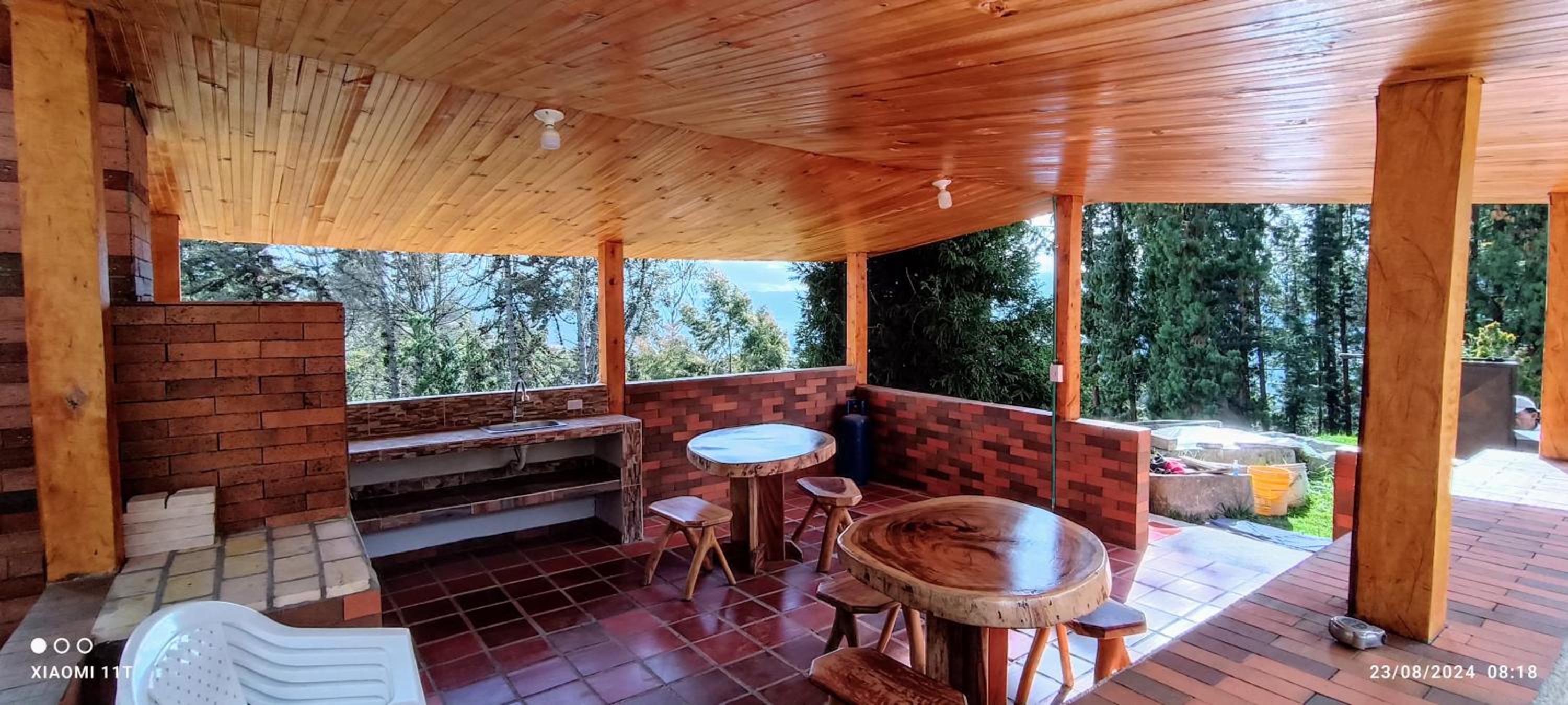 Finca Delfos un paraíso a 15 minutos de Bogotá, única con mirador a la ciudad de Bogotá y también con vista al embalse de San Rafael y la Calera