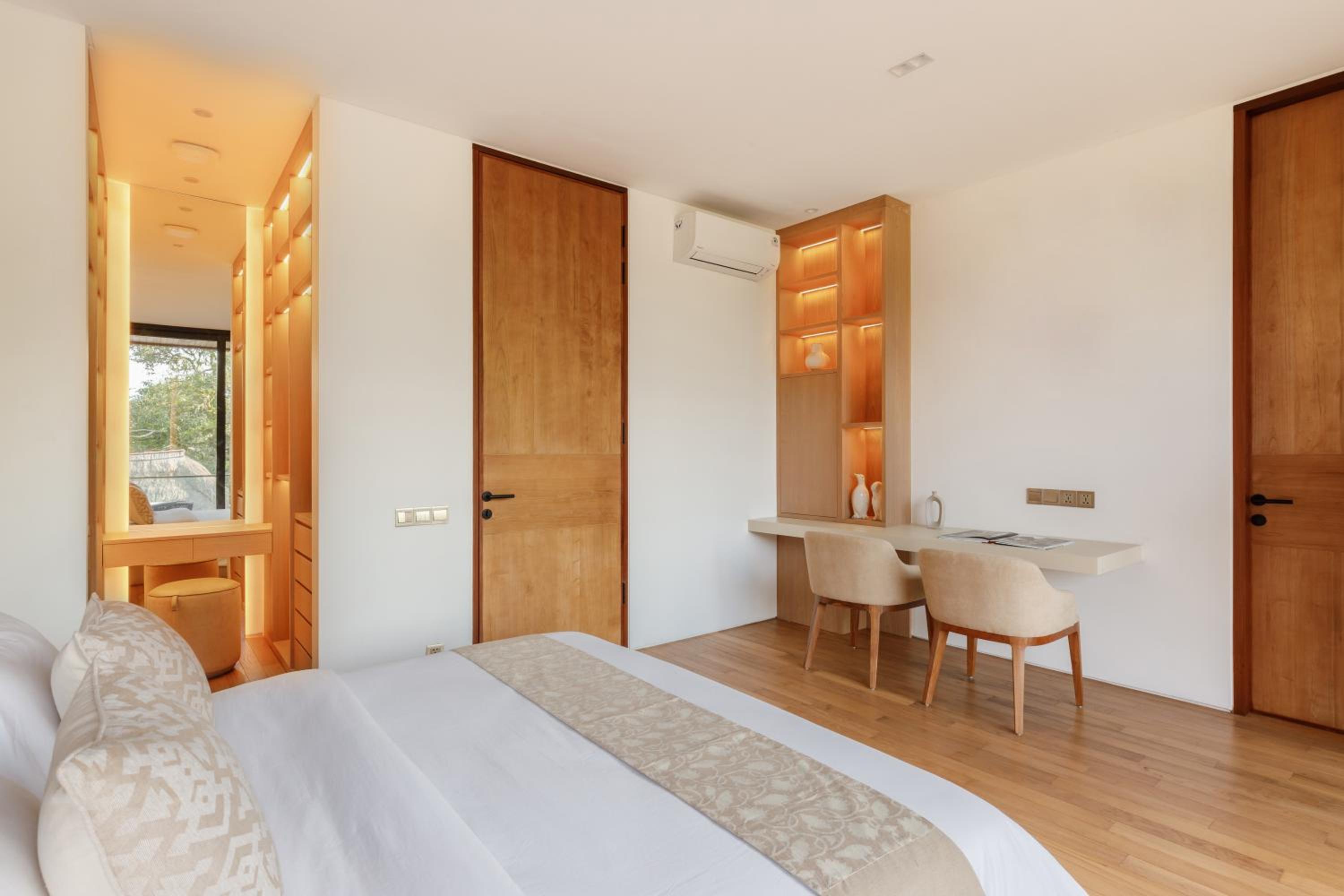 Seven Stones Villas