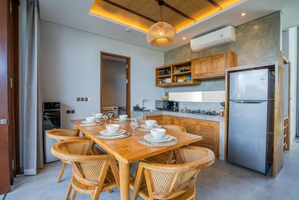 NEW! Blue Wall Villa - 3BR Villa in Canggu view 2