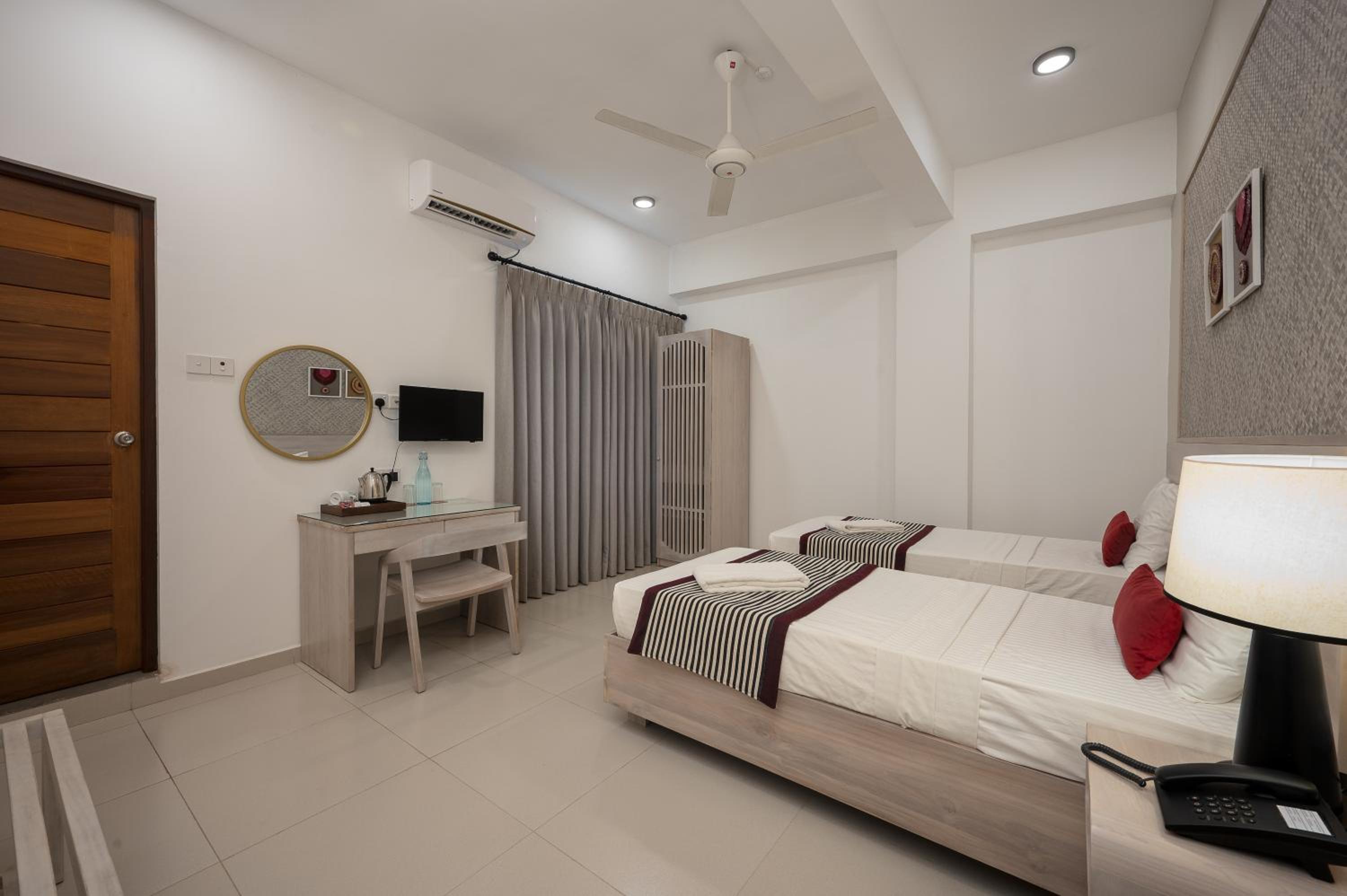 Hotel Oviya