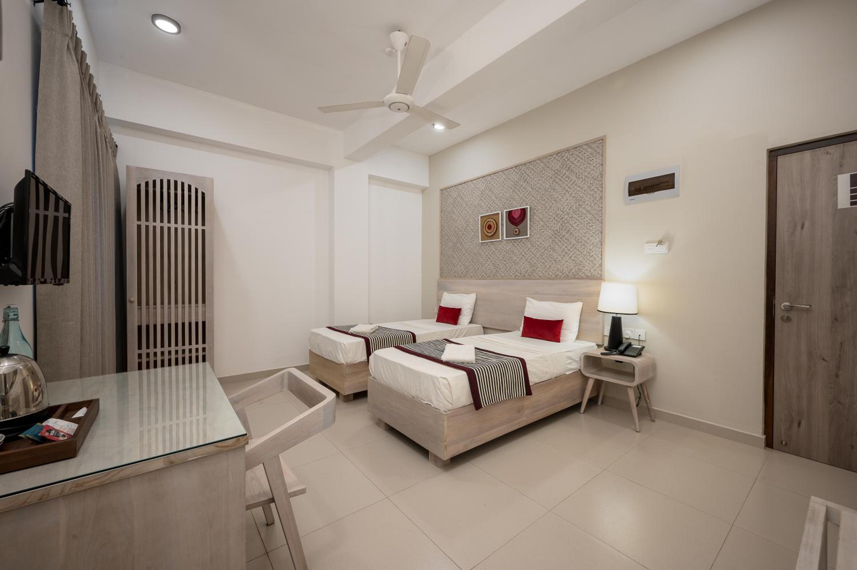 Hotel Oviya