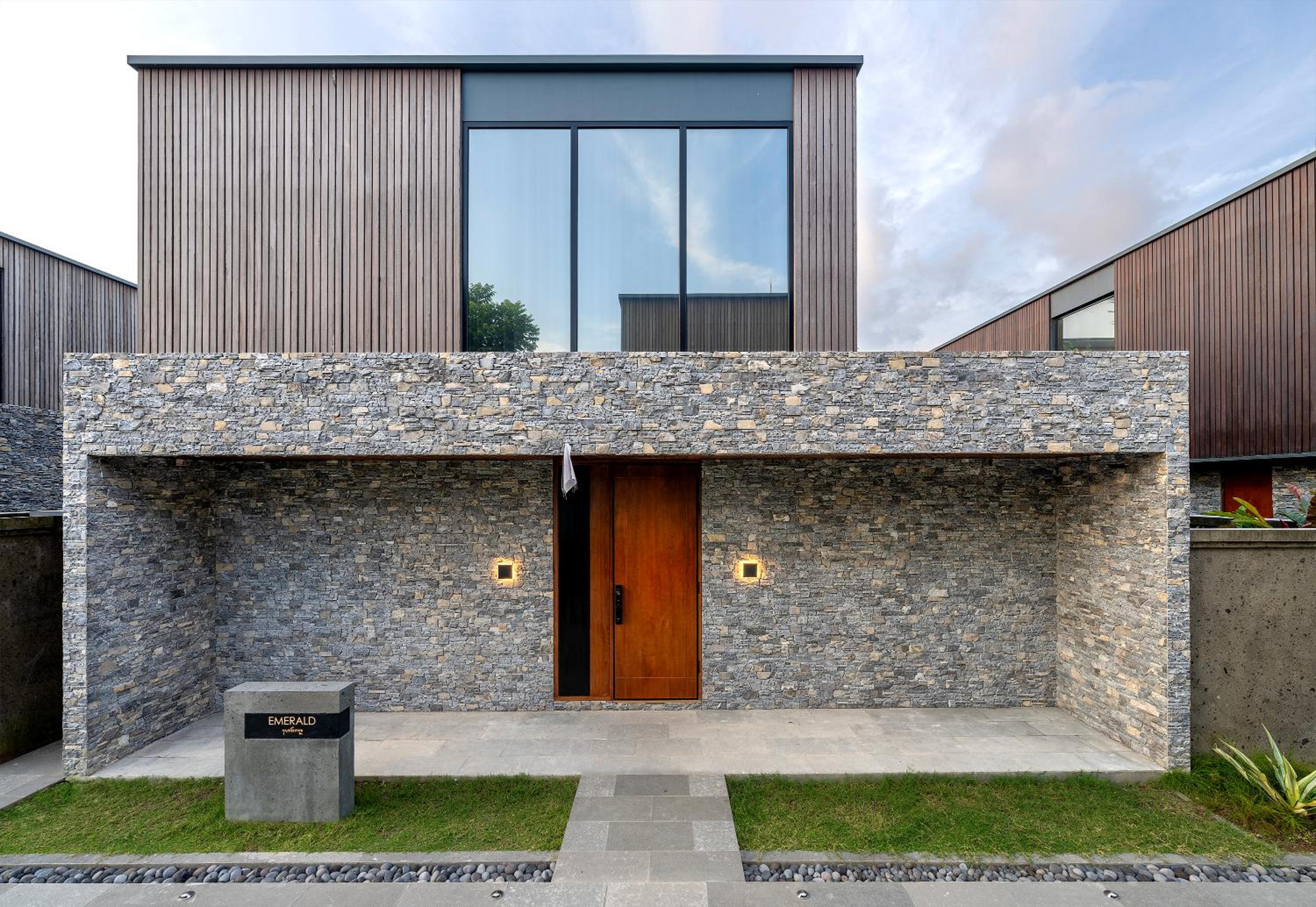 Seven Stones Villas
