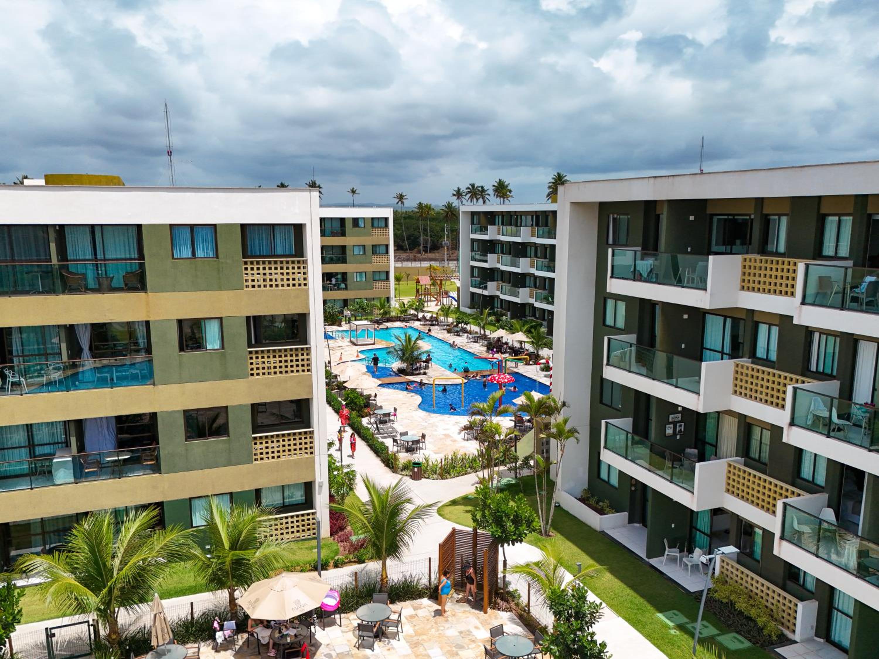 Mana Beach Top - Vista Piscina, 2Qts, Poucos Metros da Praia-Muro Alto