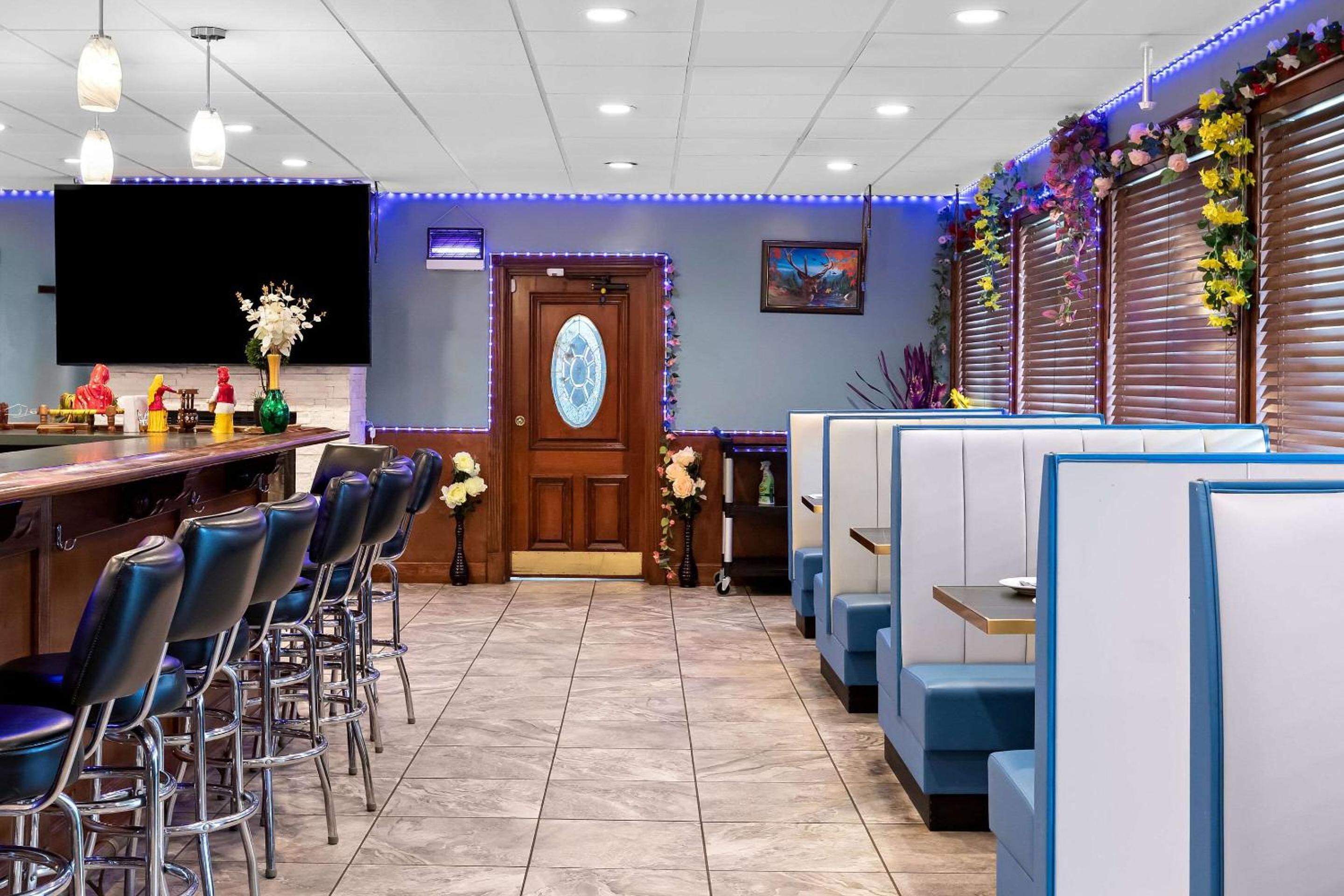 Quality Inn Austintown-Youngstown West