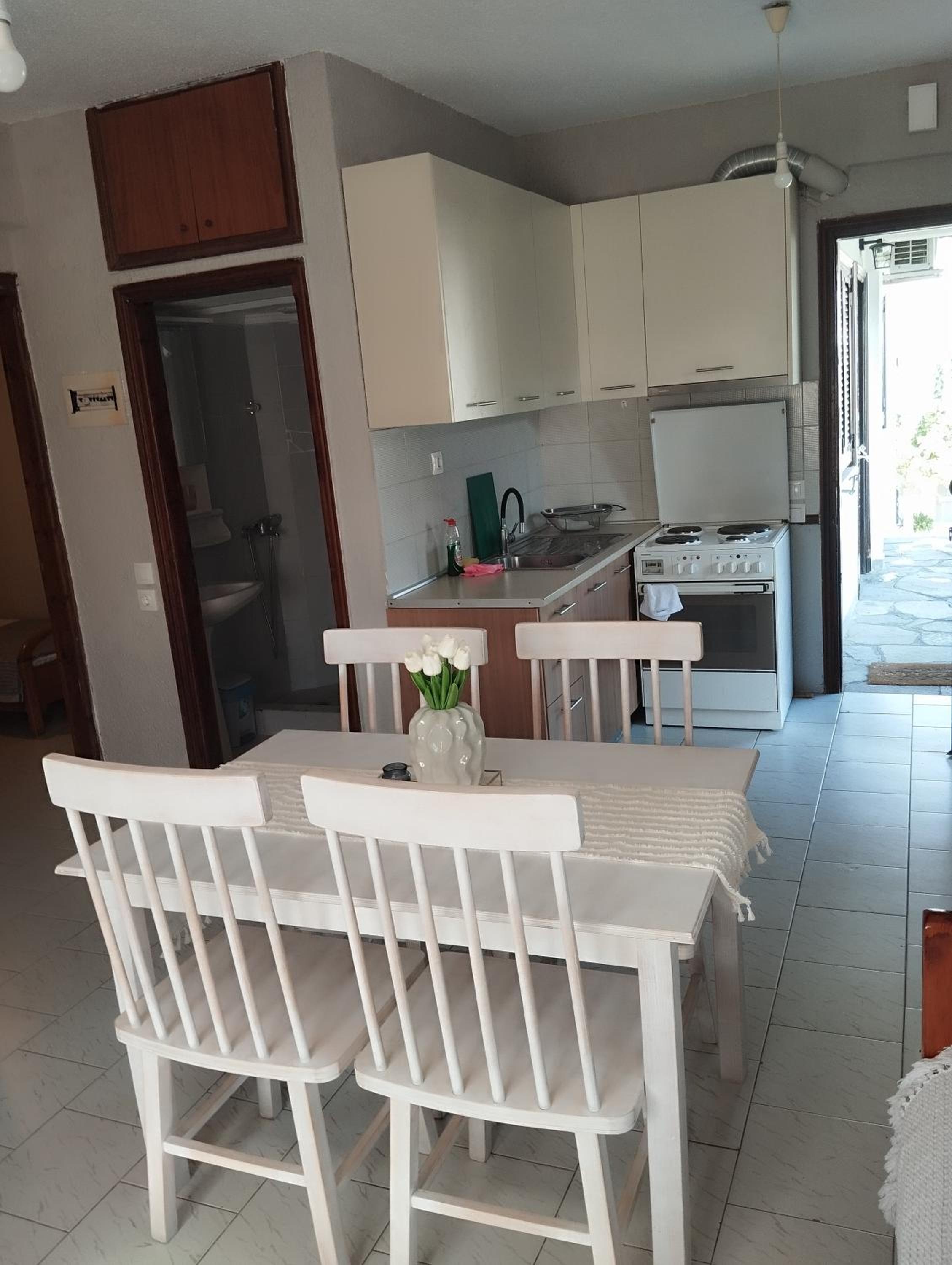 Maximos Apartment