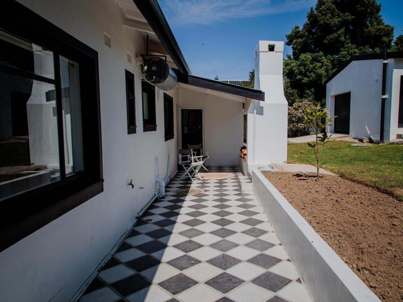Kaylie's Place, Elegant Holiday Home with Garden view 4