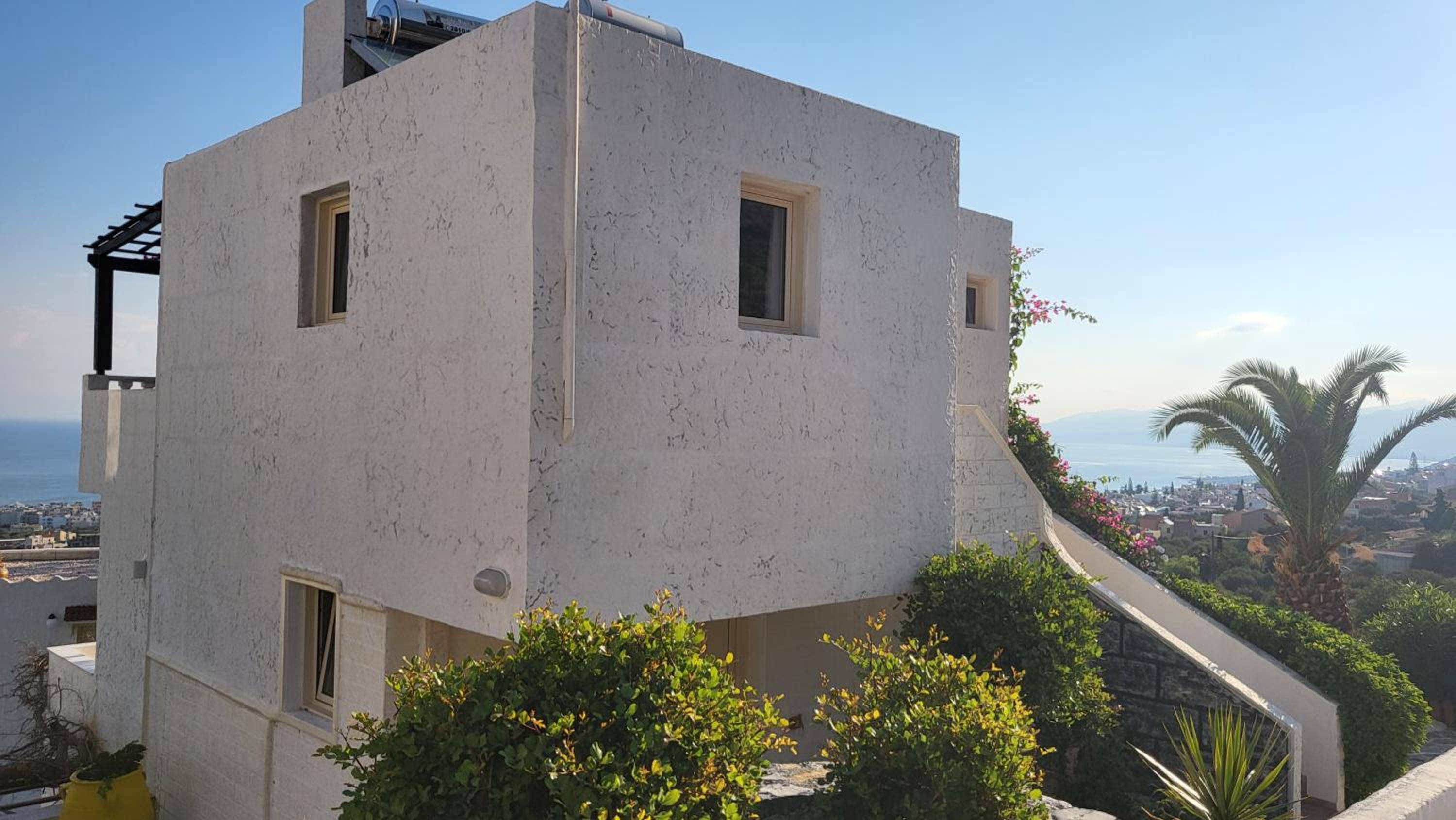 New Palm Hive - Cherso view 4