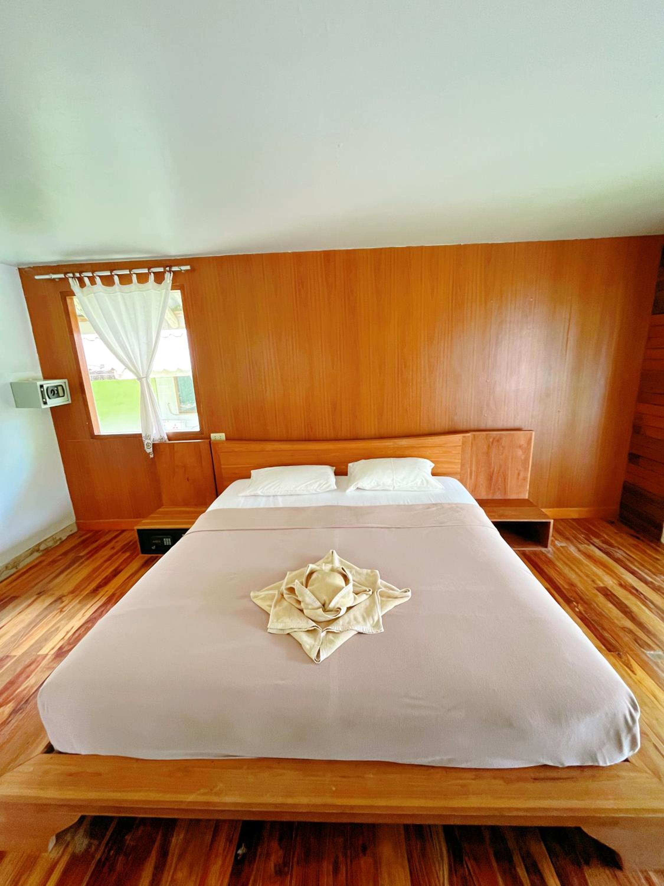 A-Na-Lay Resort Koh Kood