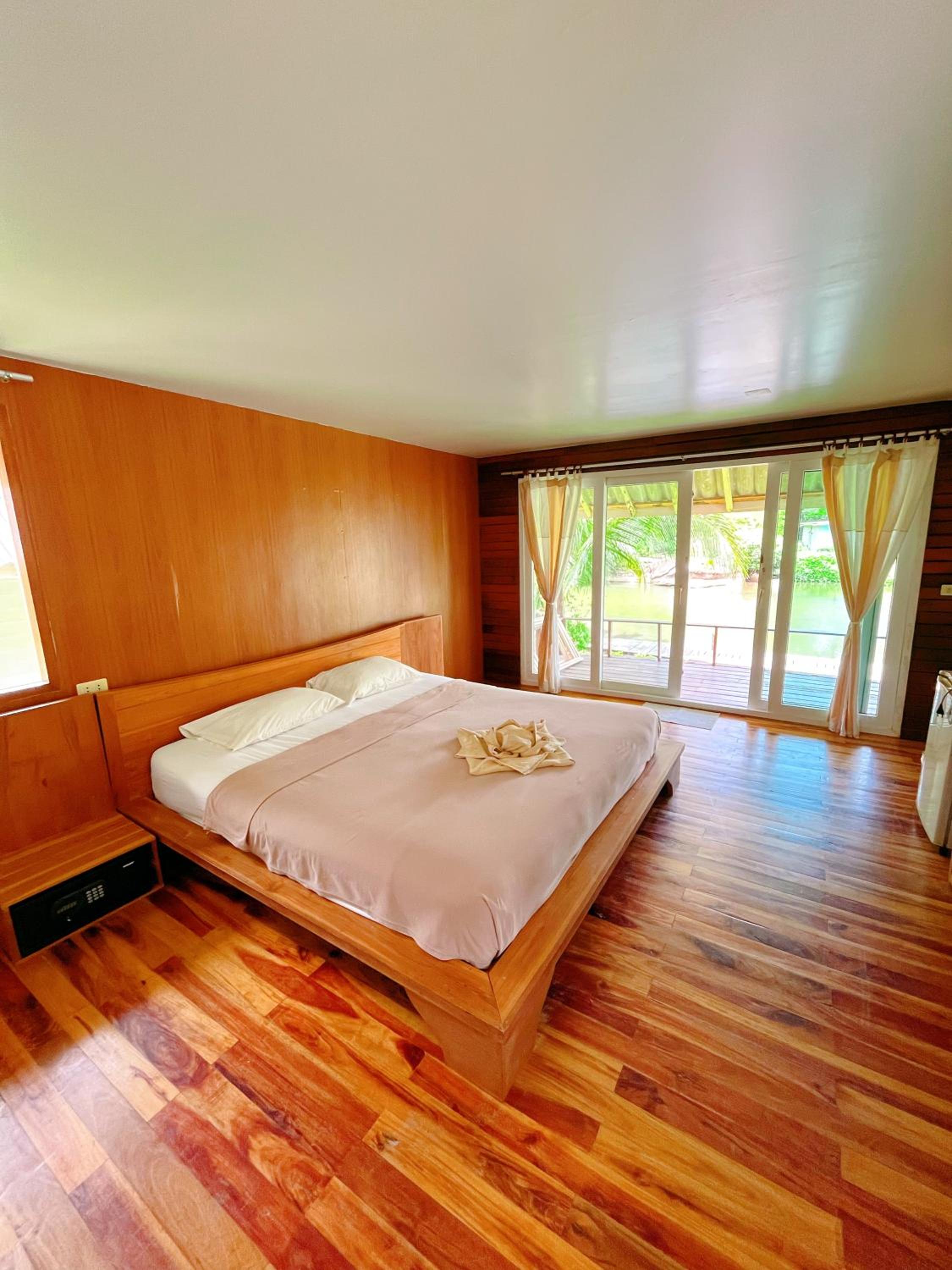 A-Na-Lay Resort Koh Kood