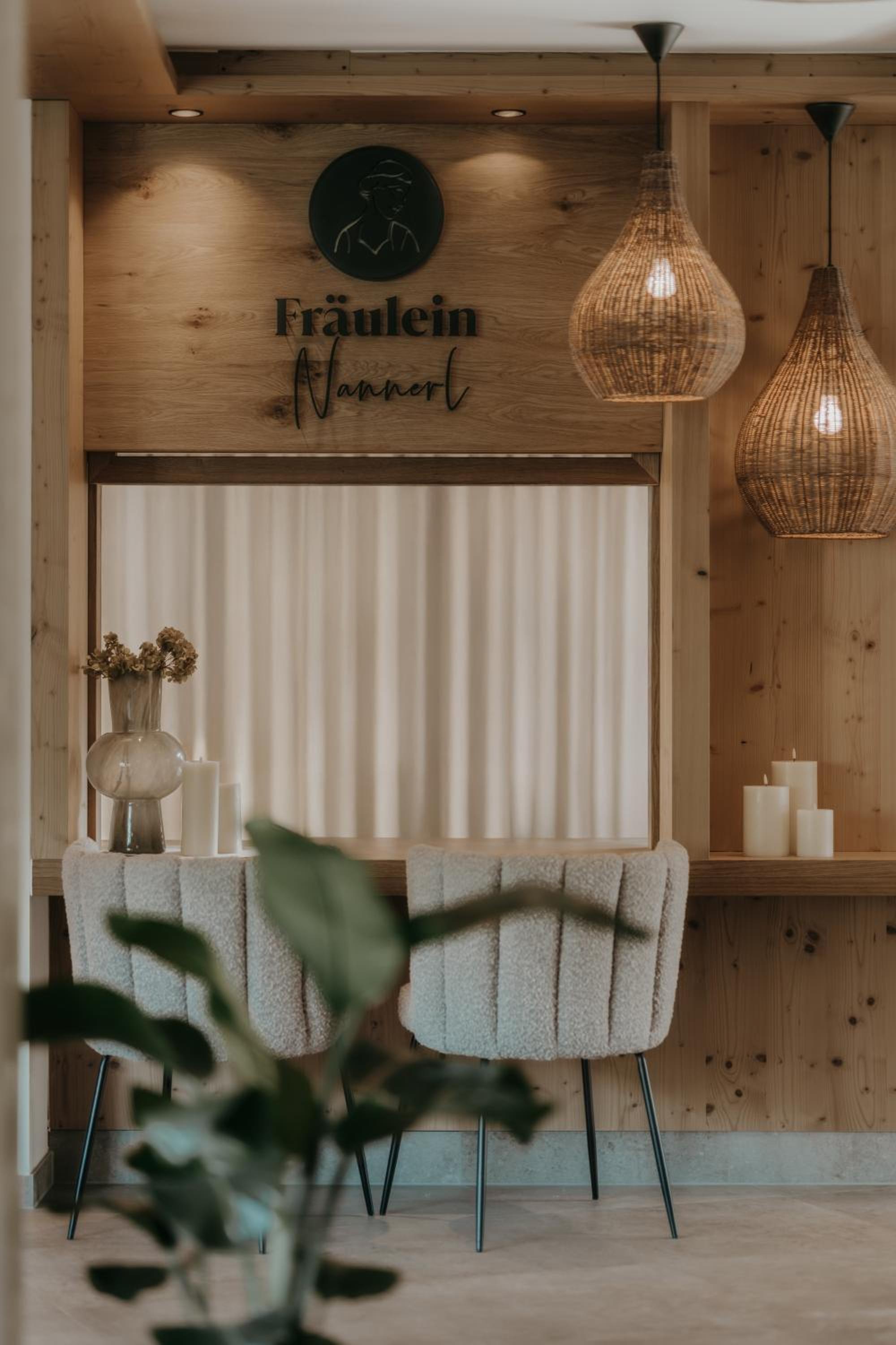 FRÄULEIN NANNERL - Boutique Apart mit Saunahaus
