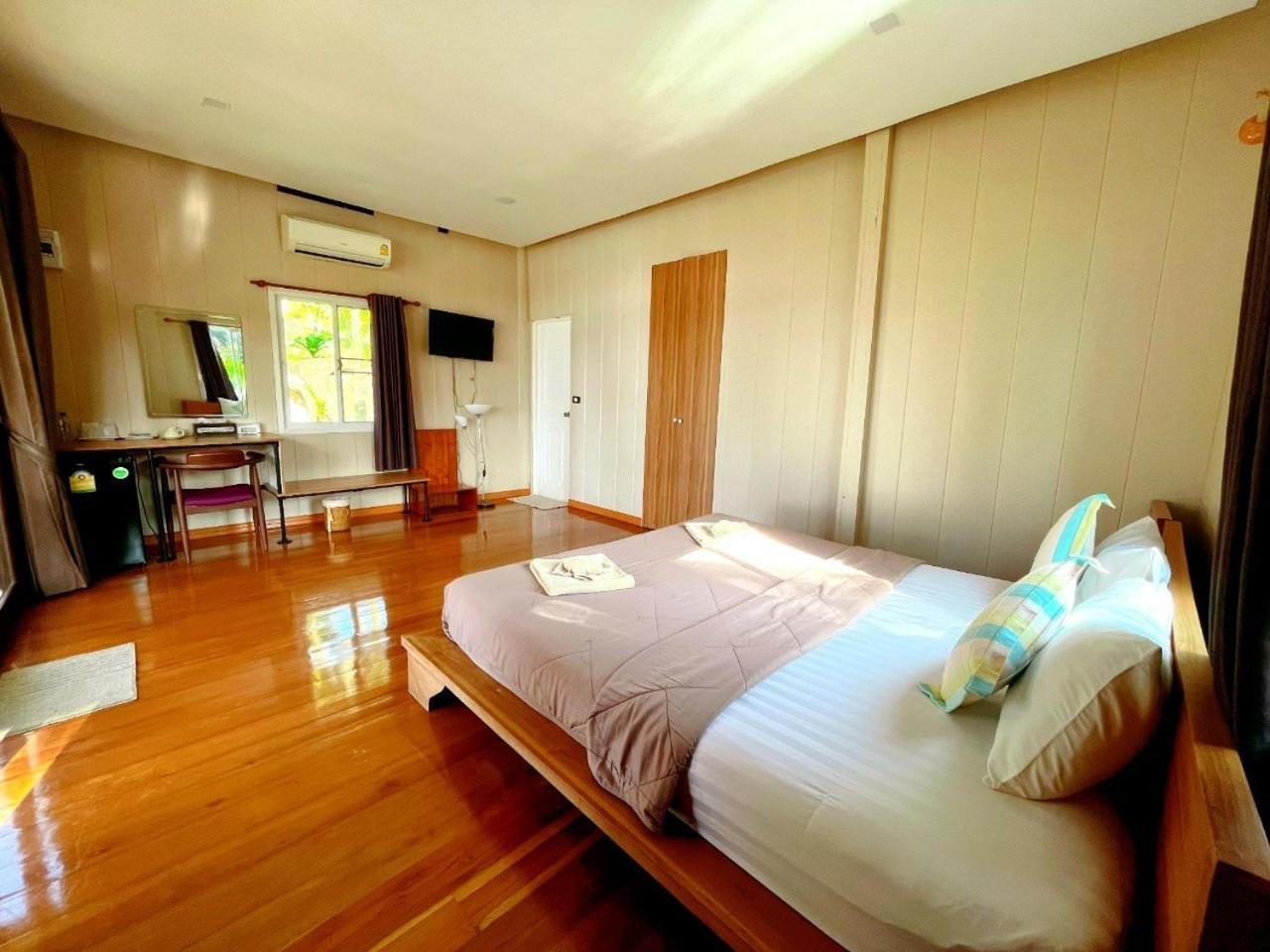 A-Na-Lay Resort Koh Kood