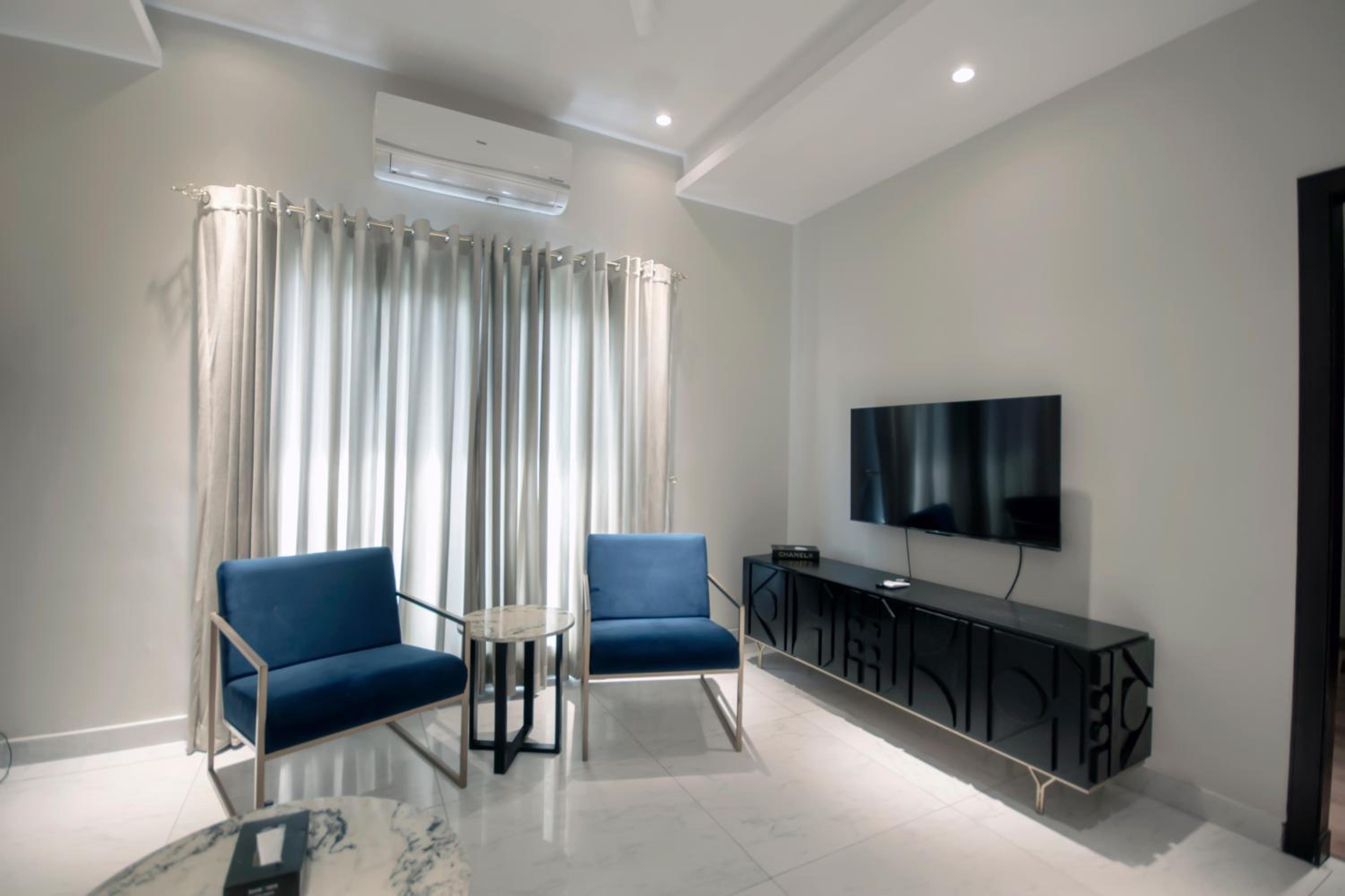 1 Bedroom Apartment in The Opus Luxury Residences, Gulberg view 3