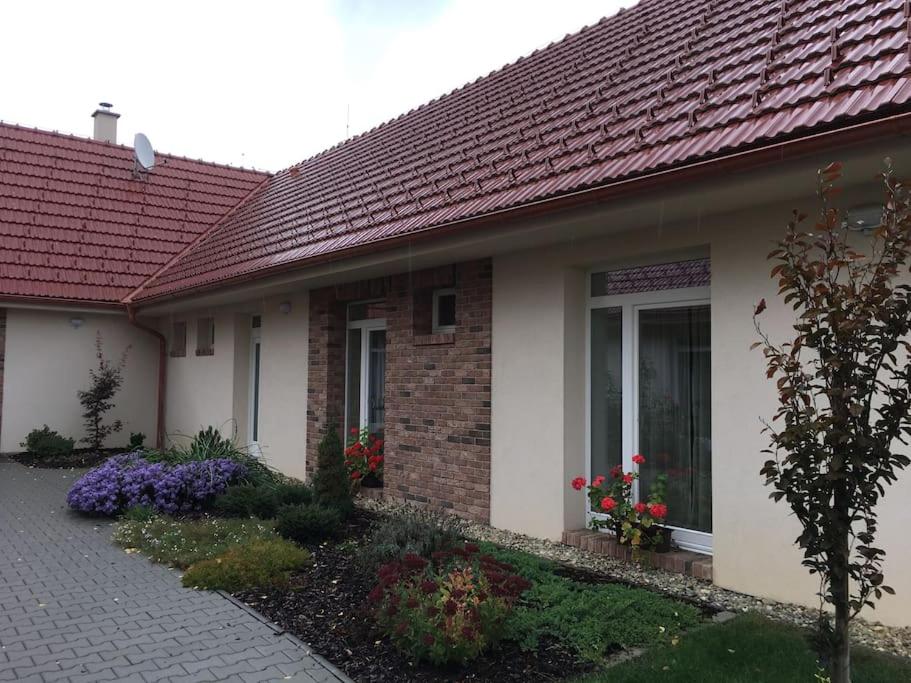 Johnyho Bydlení Velikovská 10, Zlín-Štípa