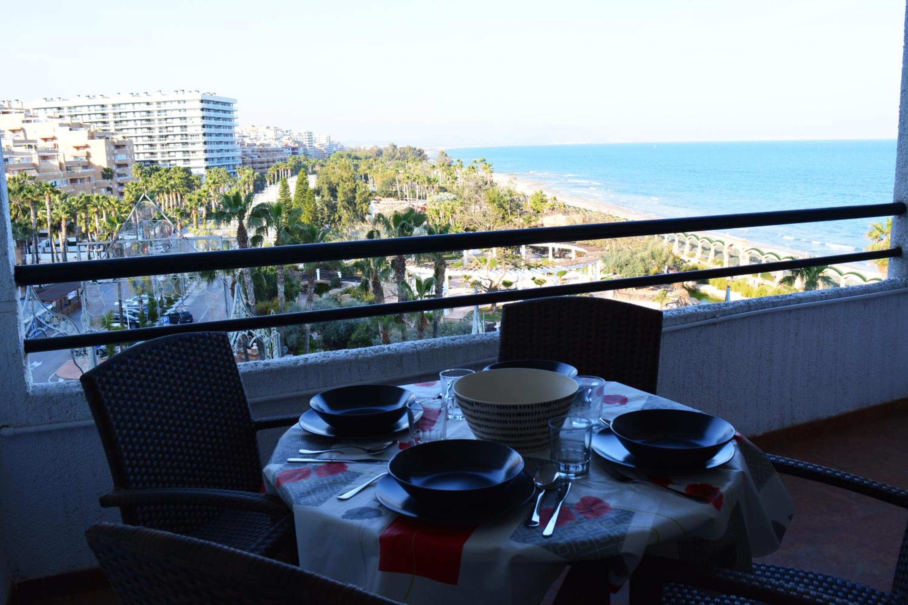 Precioso apartamento con vistas al mar
