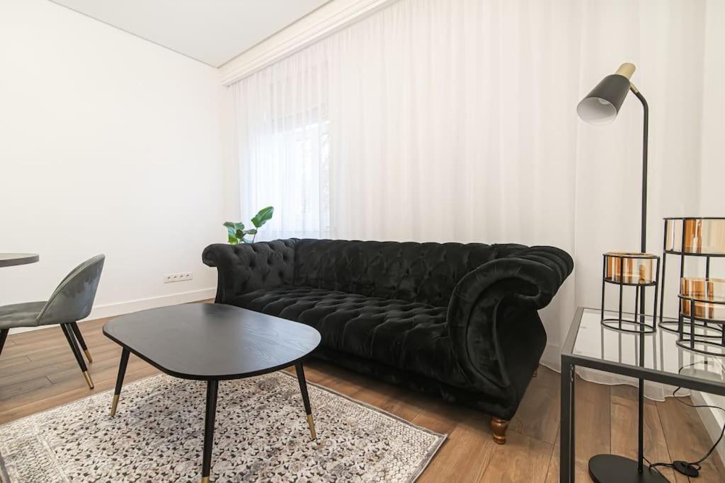 Modern Apartment in the heart of Vilnius Old Town by URBAN RENT view 3