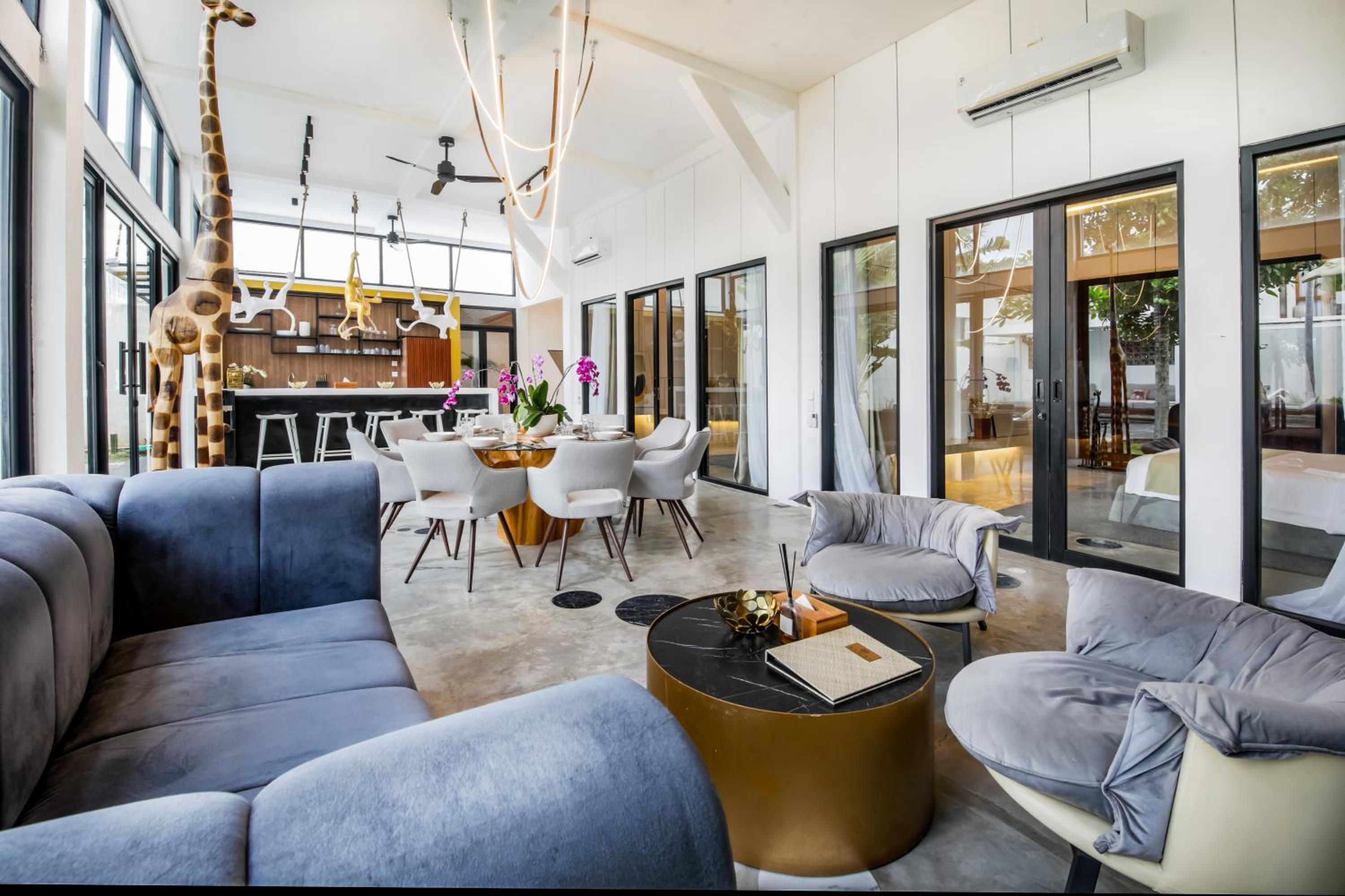 lounge