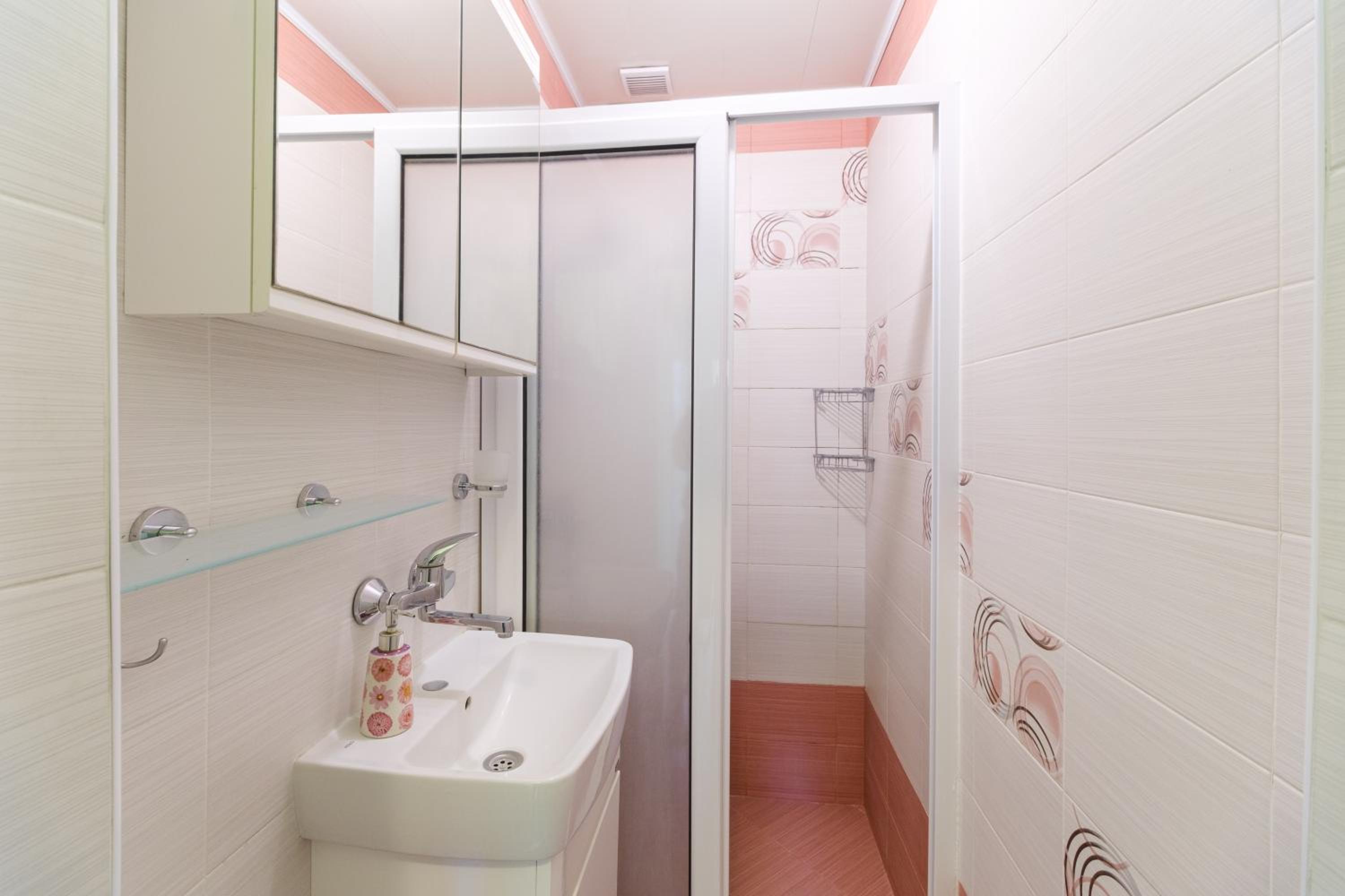 1-bedroom City Center secret gem