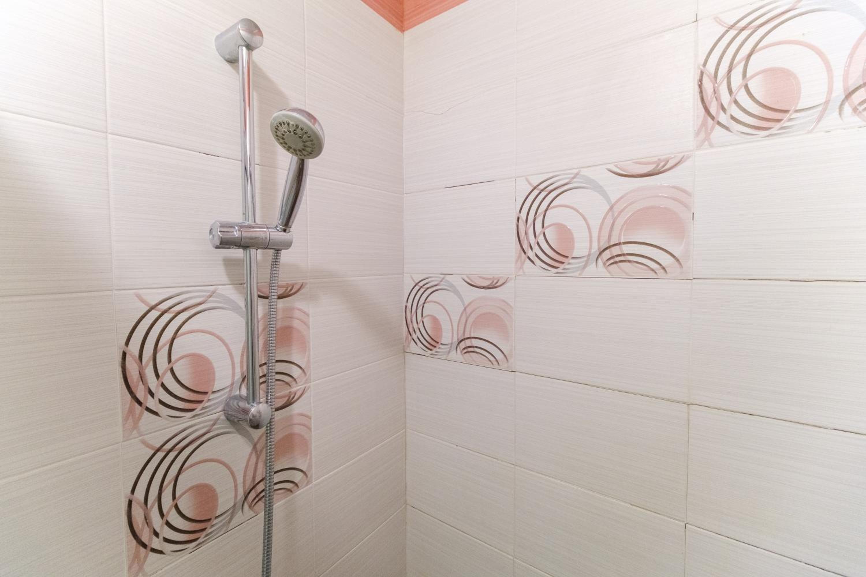 1-bedroom City Center secret gem
