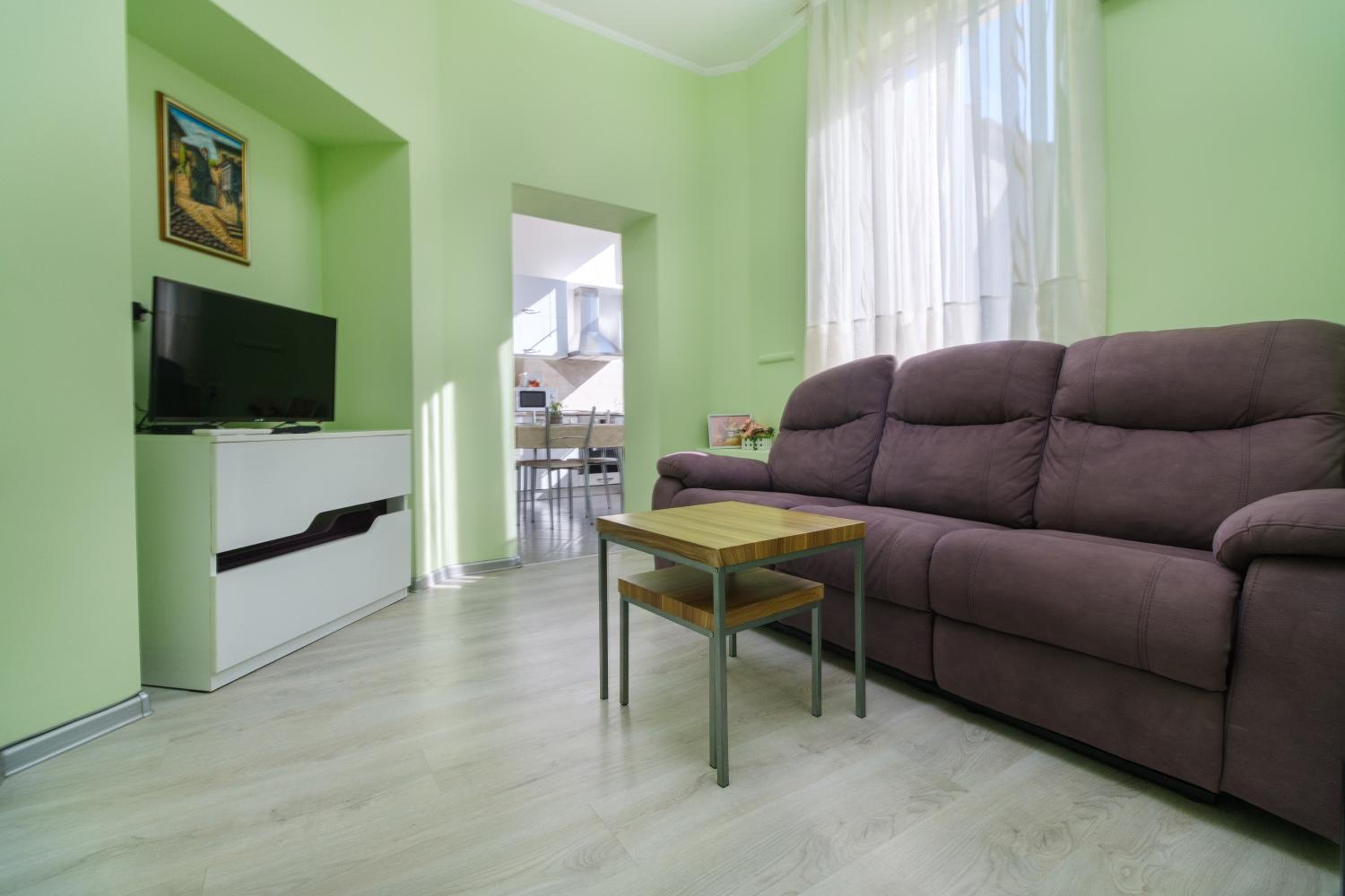 1-bedroom City Center secret gem