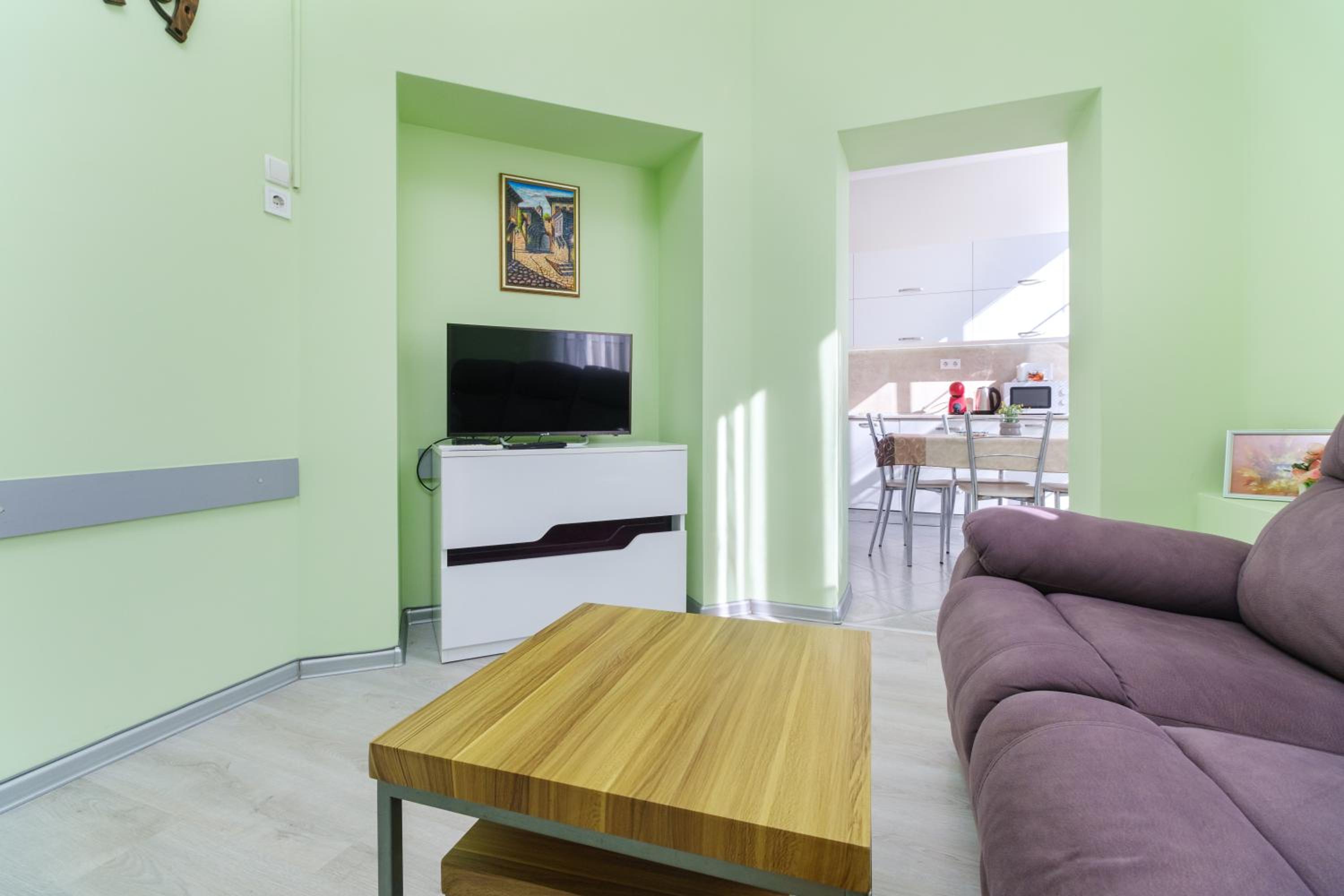 1-bedroom City Center secret gem