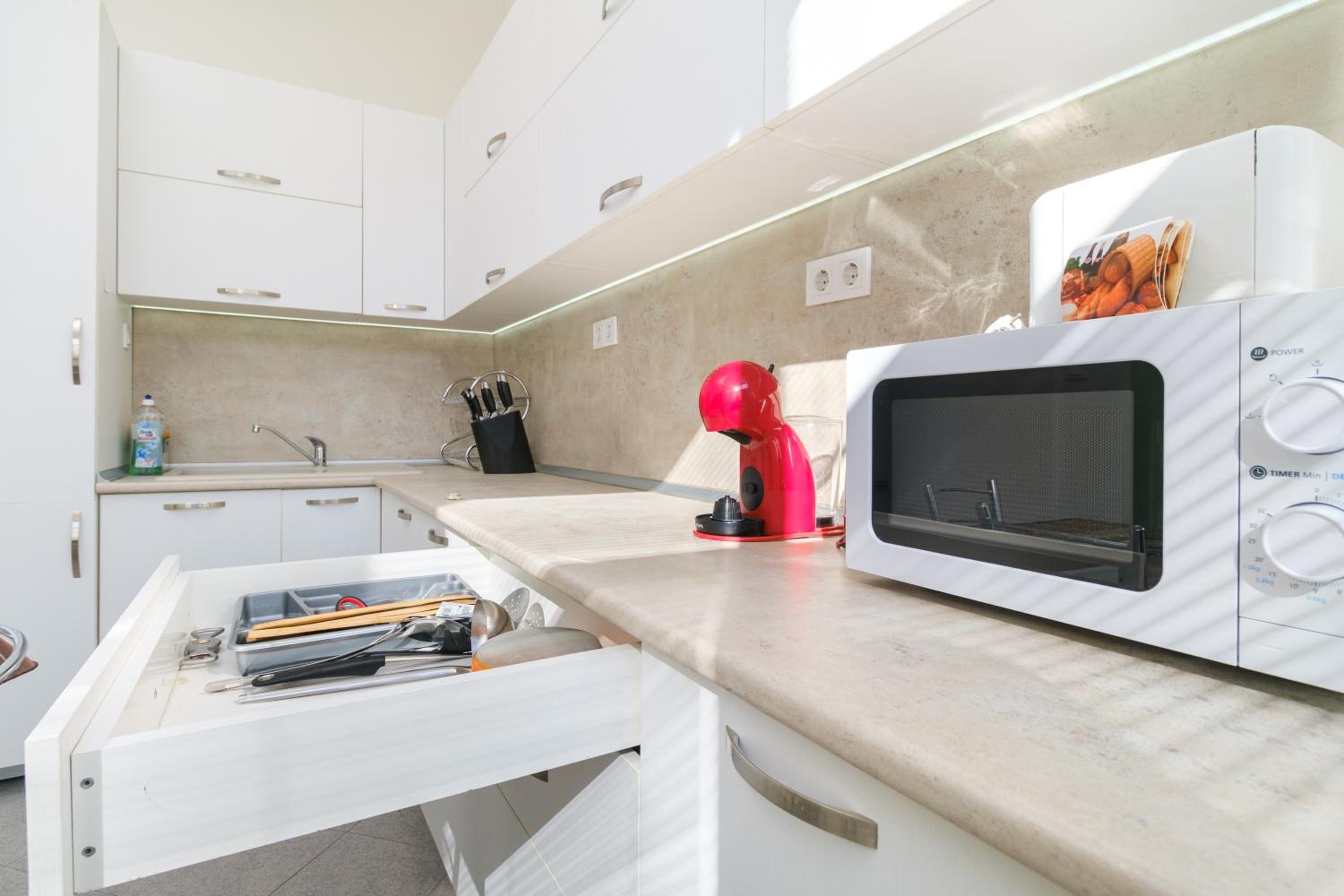 1-bedroom City Center secret gem