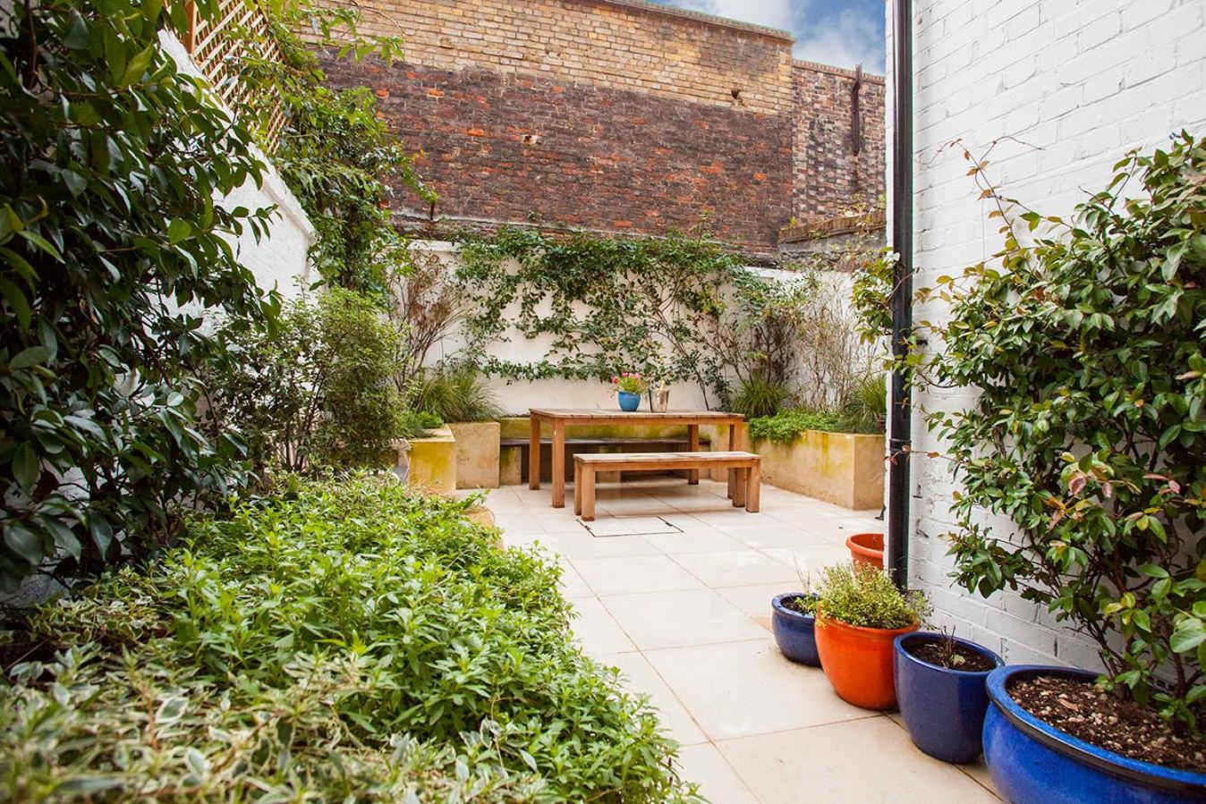 Luxury 2-Bed Marylebone Georgian House with Private Garden & Office