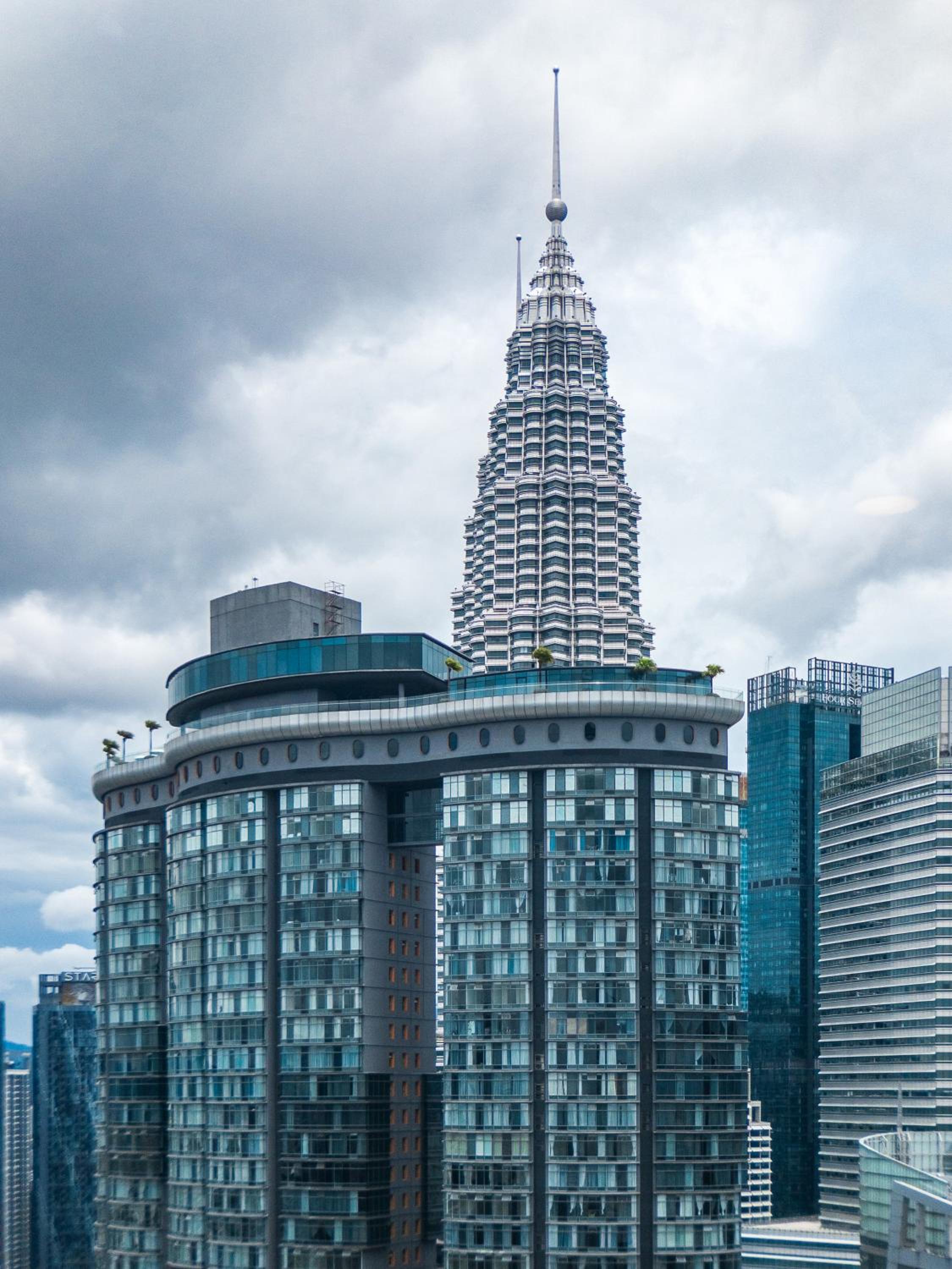 Vortex Suites KLCC by BlackNest