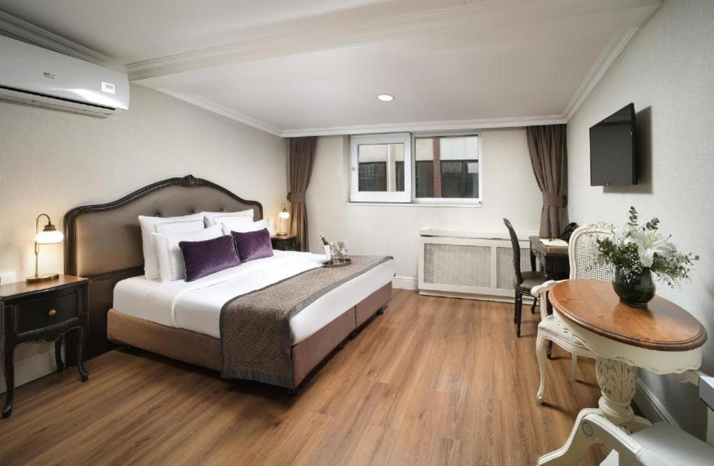 Meroddi La Porta Otel - Image 36