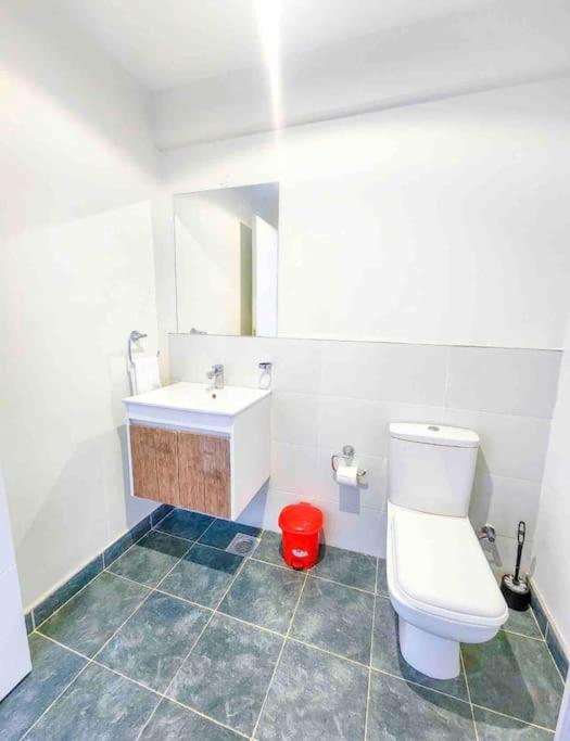 Honey Nairobi one bdrm Apt
