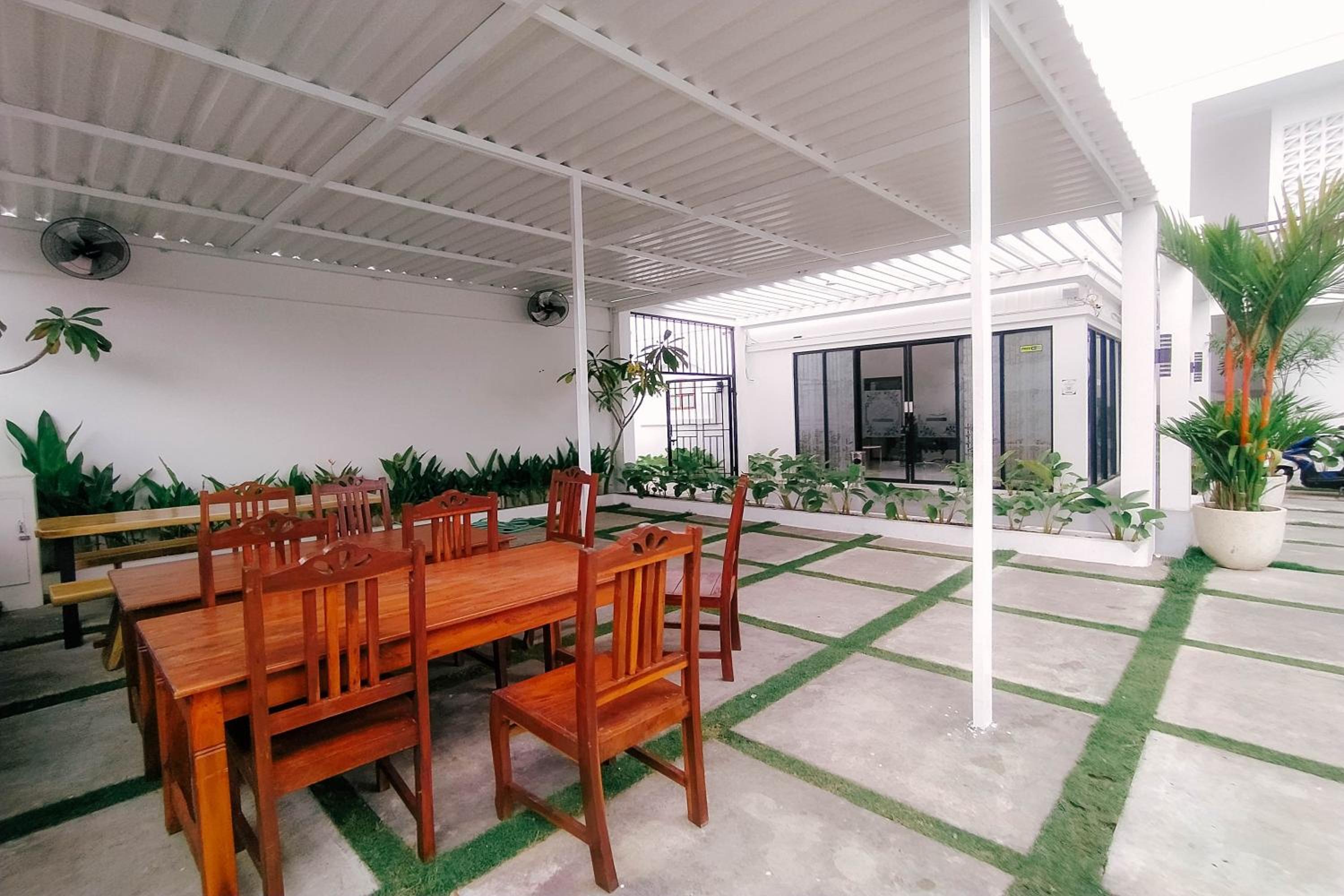 M Villa view 4