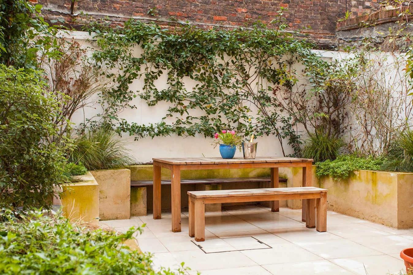Luxury 2-Bed Marylebone Georgian House with Private Garden & Office