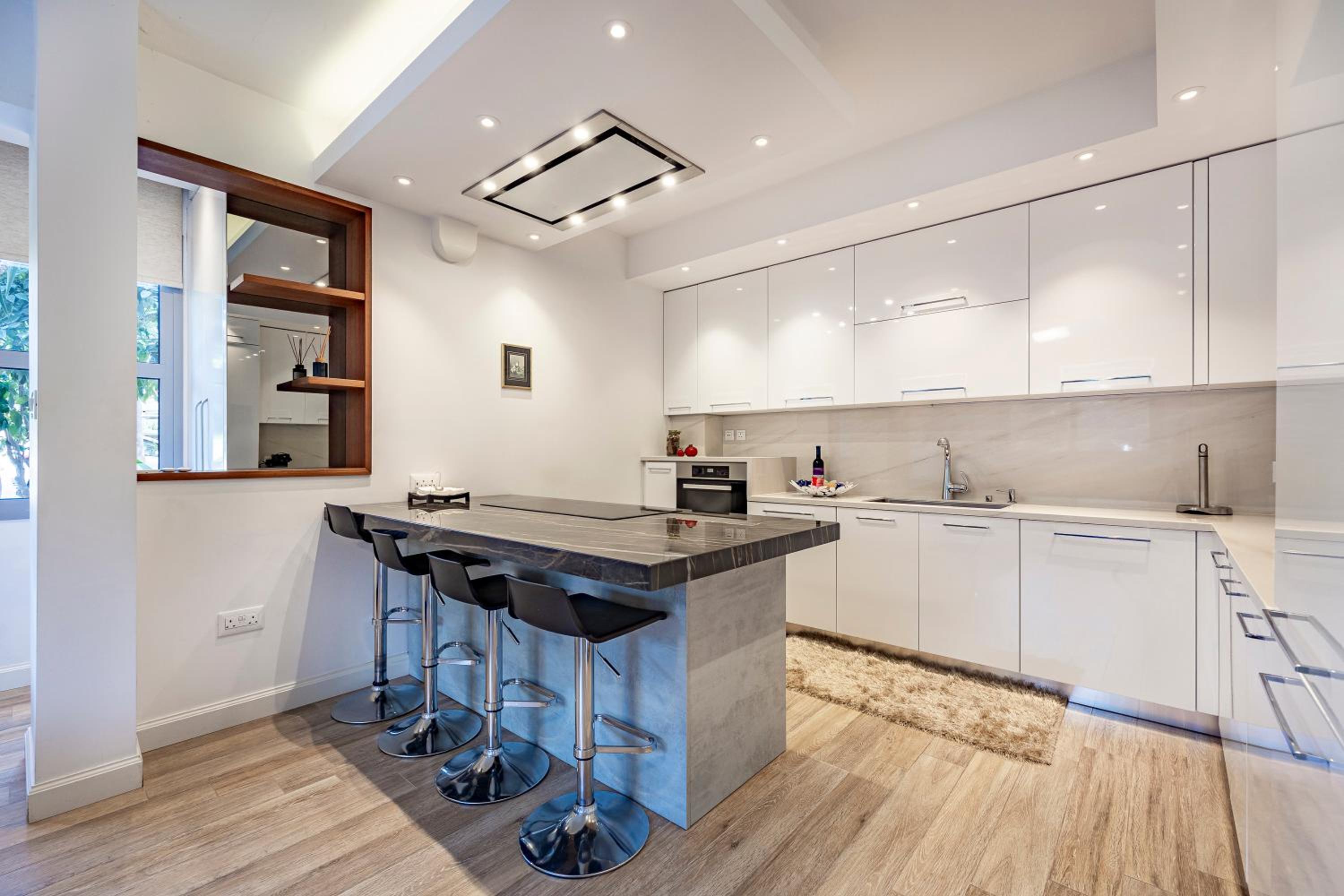 Luxury 1 bedroom apartment with shared pool