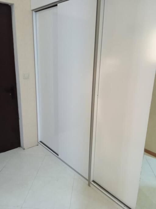 Modern Cozy Apt in Ortachala view 3