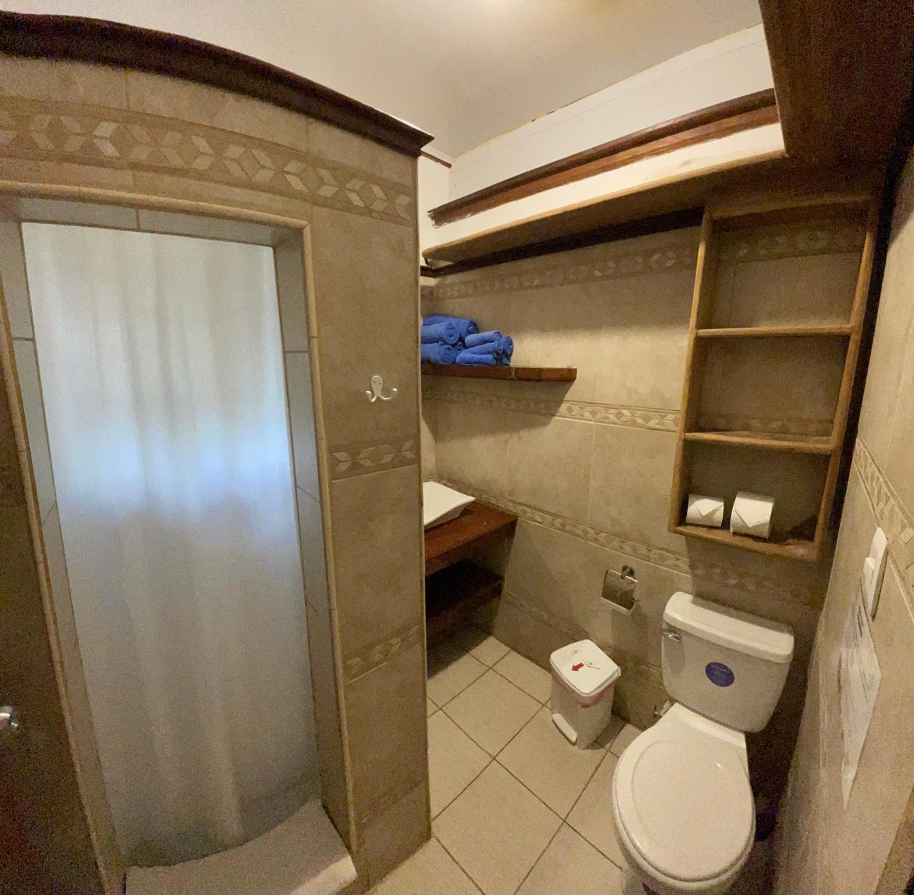 Casa Blanca Beachfront House with Shared Pool Access Pangea Lodge