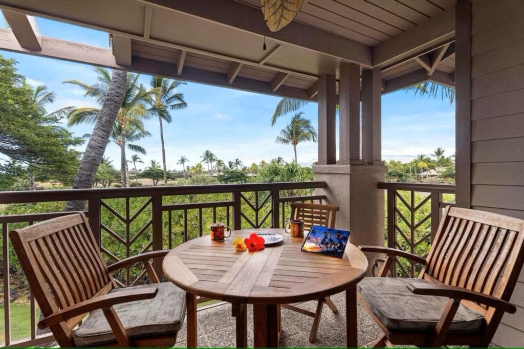 Colony Villas Waikoloa 2204 view 5