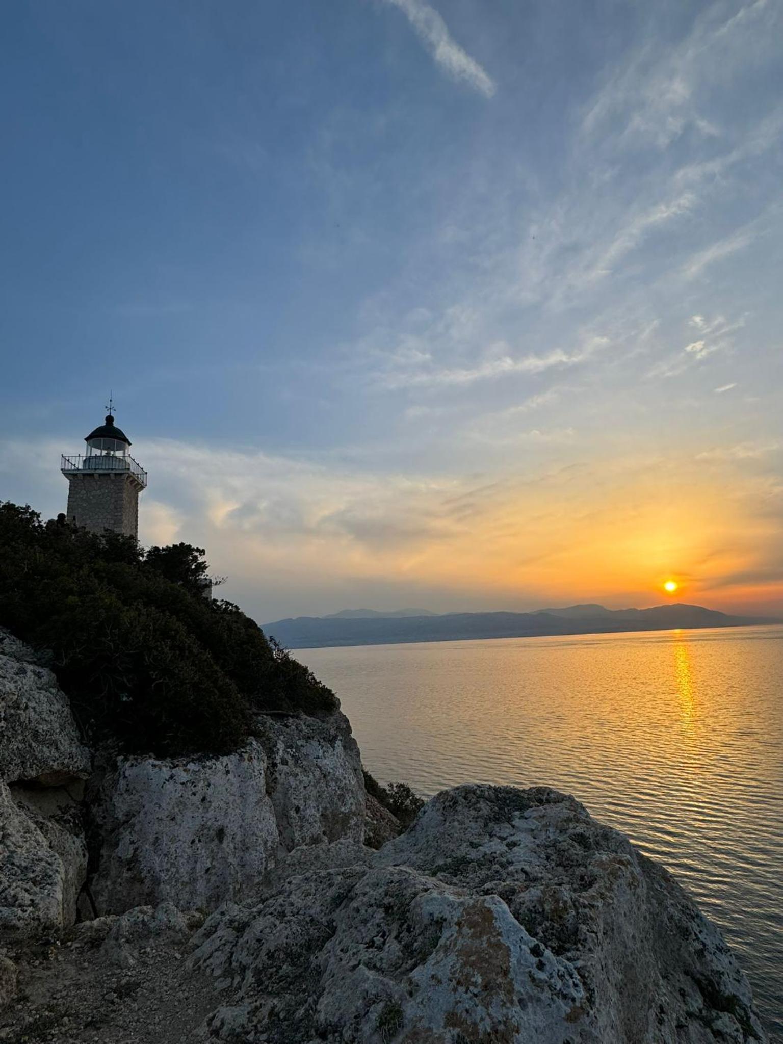 Loutraki Apartment