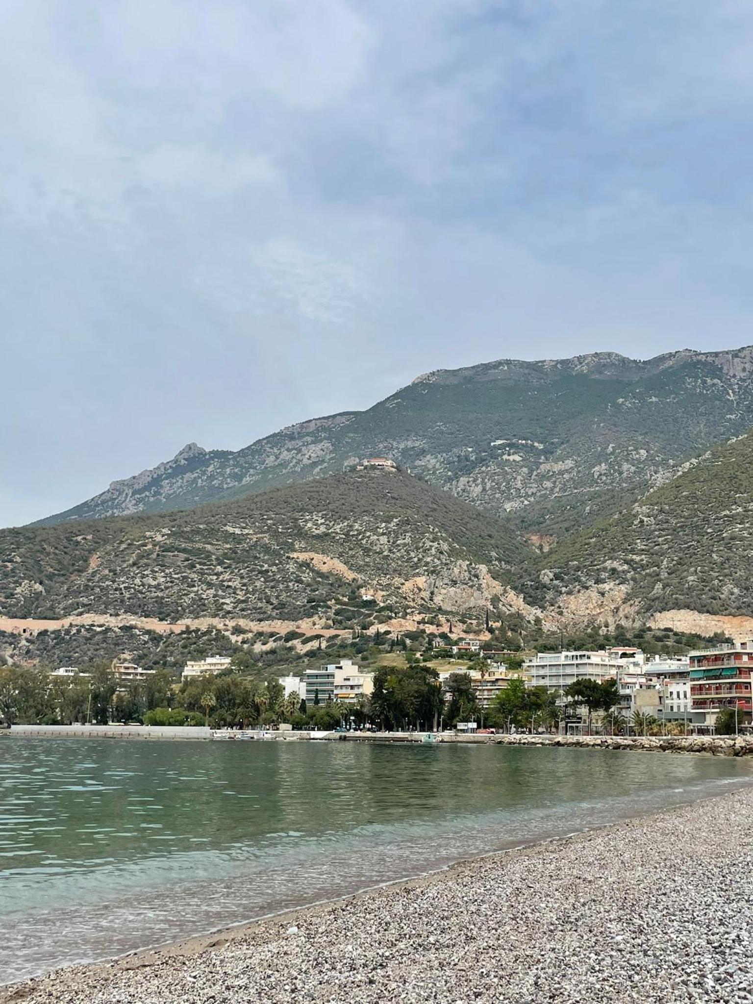 Loutraki Apartment