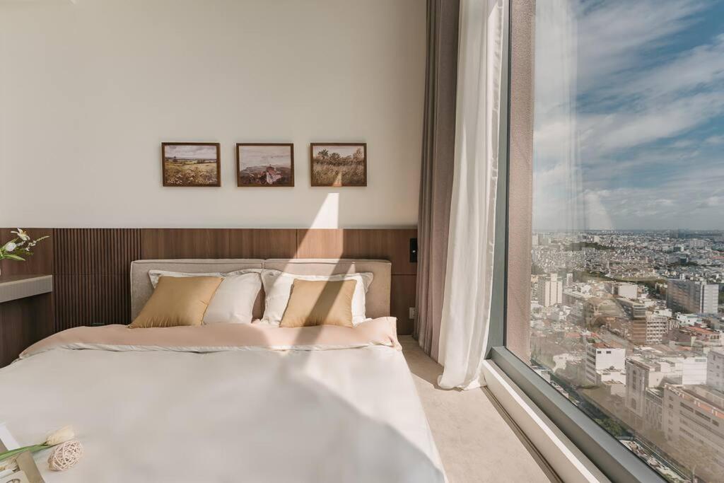 MarQ District 1 Elite Apartel by SSens