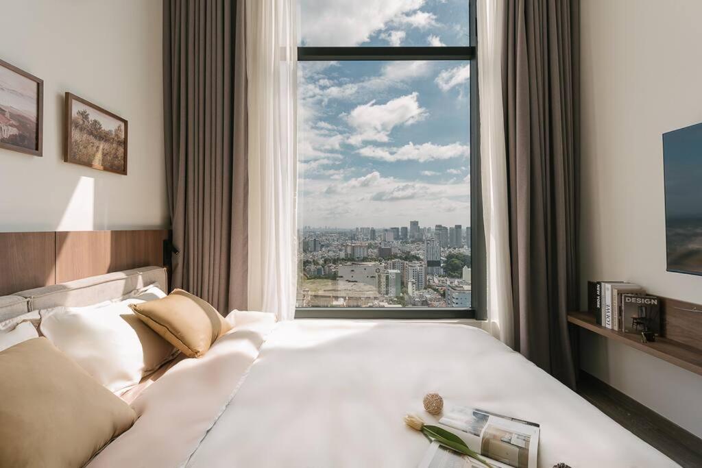 MarQ District 1 Elite Apartel by SSens