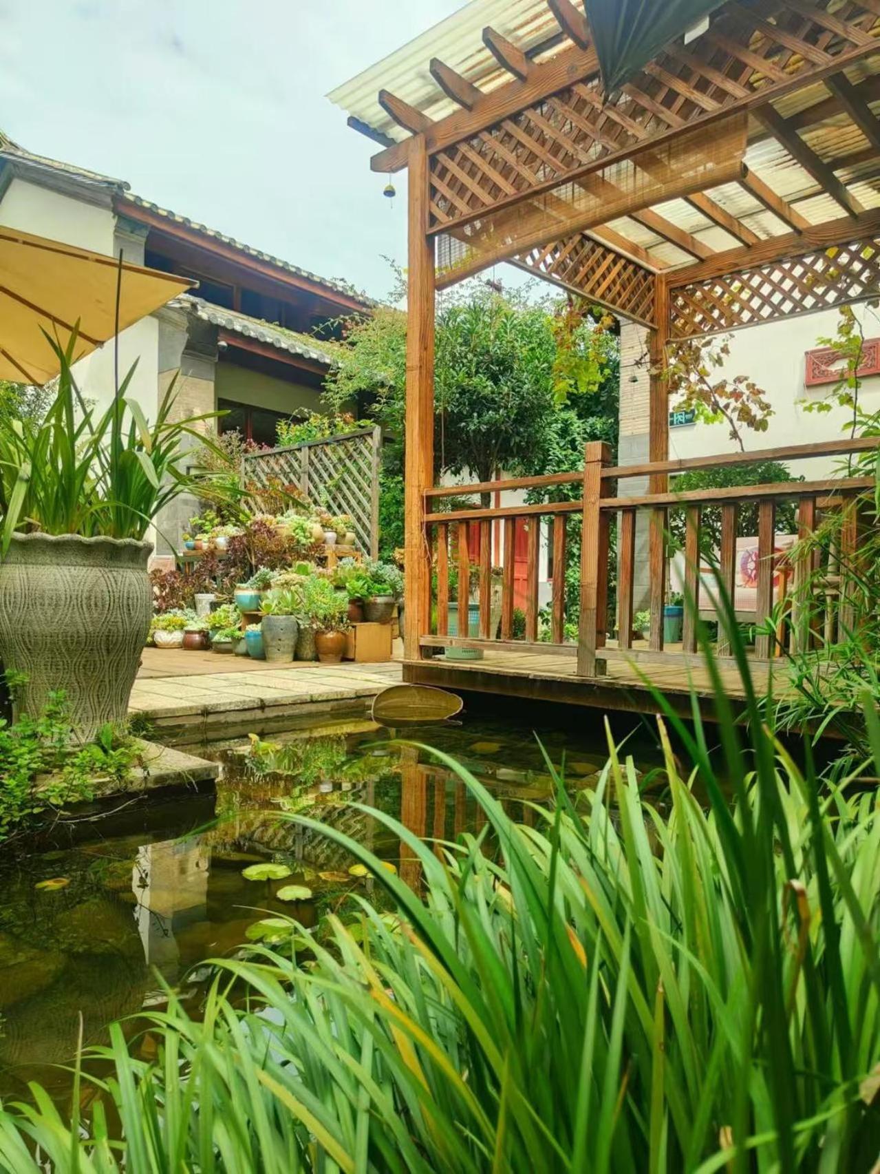 Jianchuan Shaxi Huasheli Inn