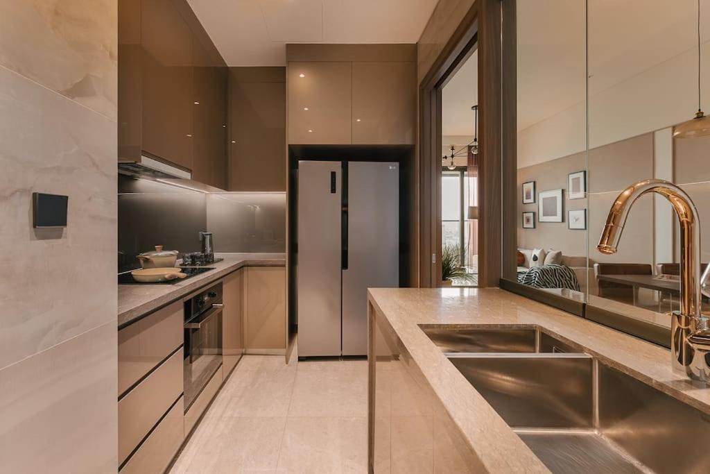 MarQ District 1 Elite Apartel by SSens