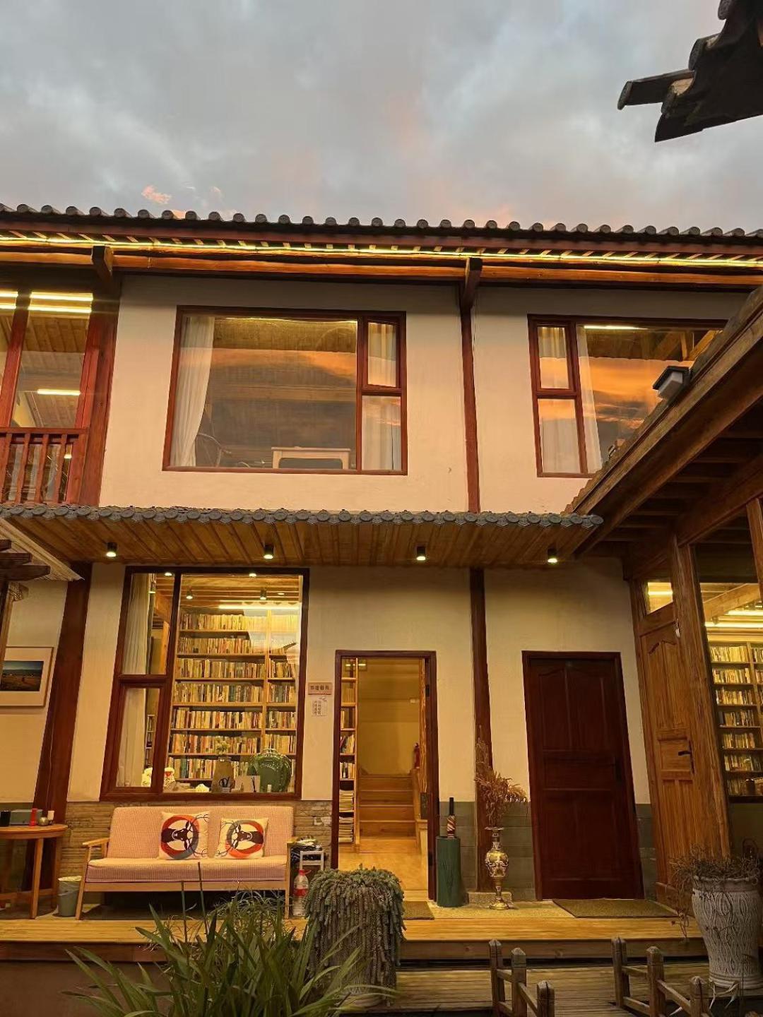 Jianchuan Shaxi Huasheli Inn